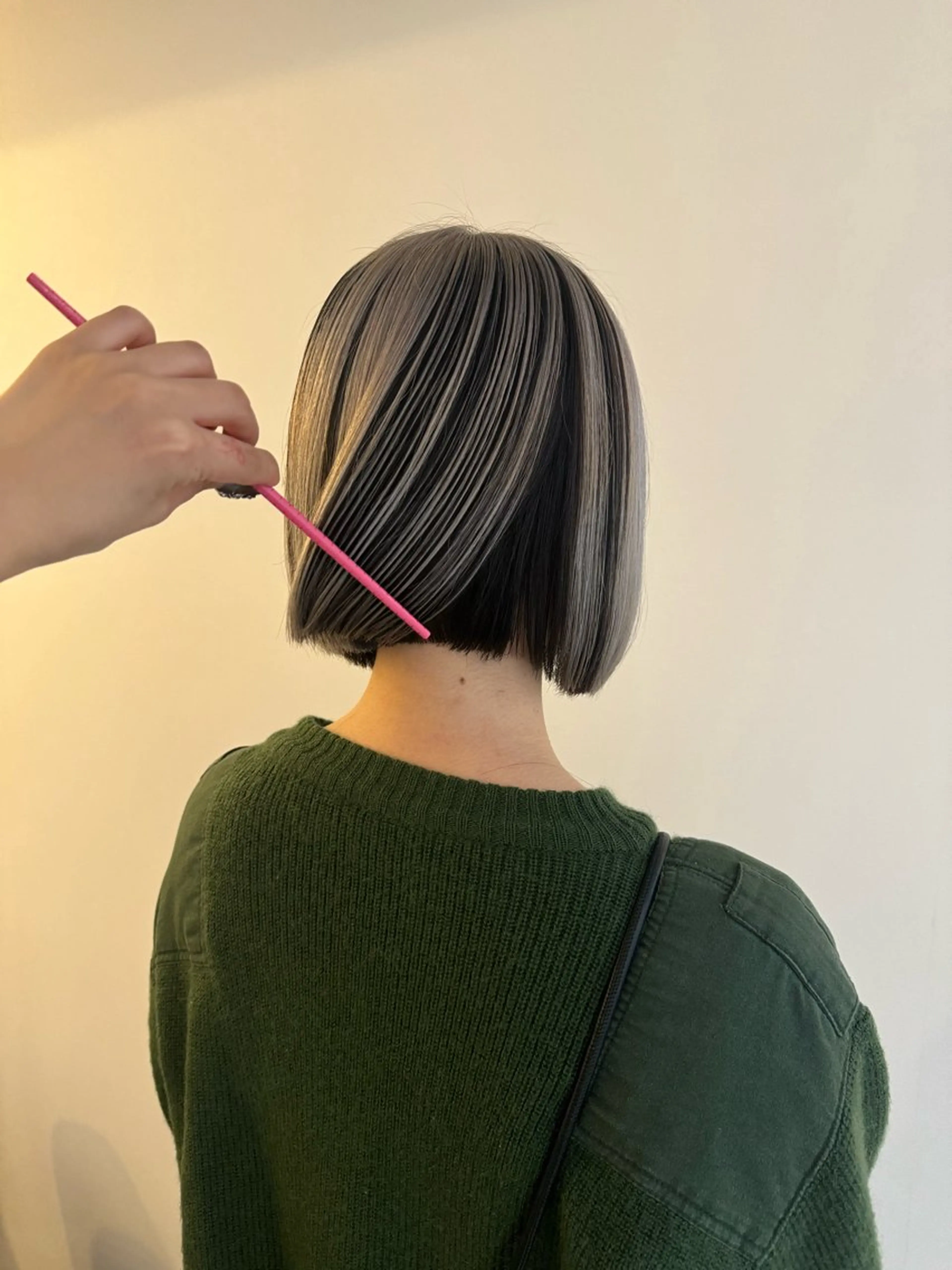 ショート カラー ブリーチ ケアブリーチ デザインカラー ヘアカラー トリートメント 黒田 千晴のヘアスタイル