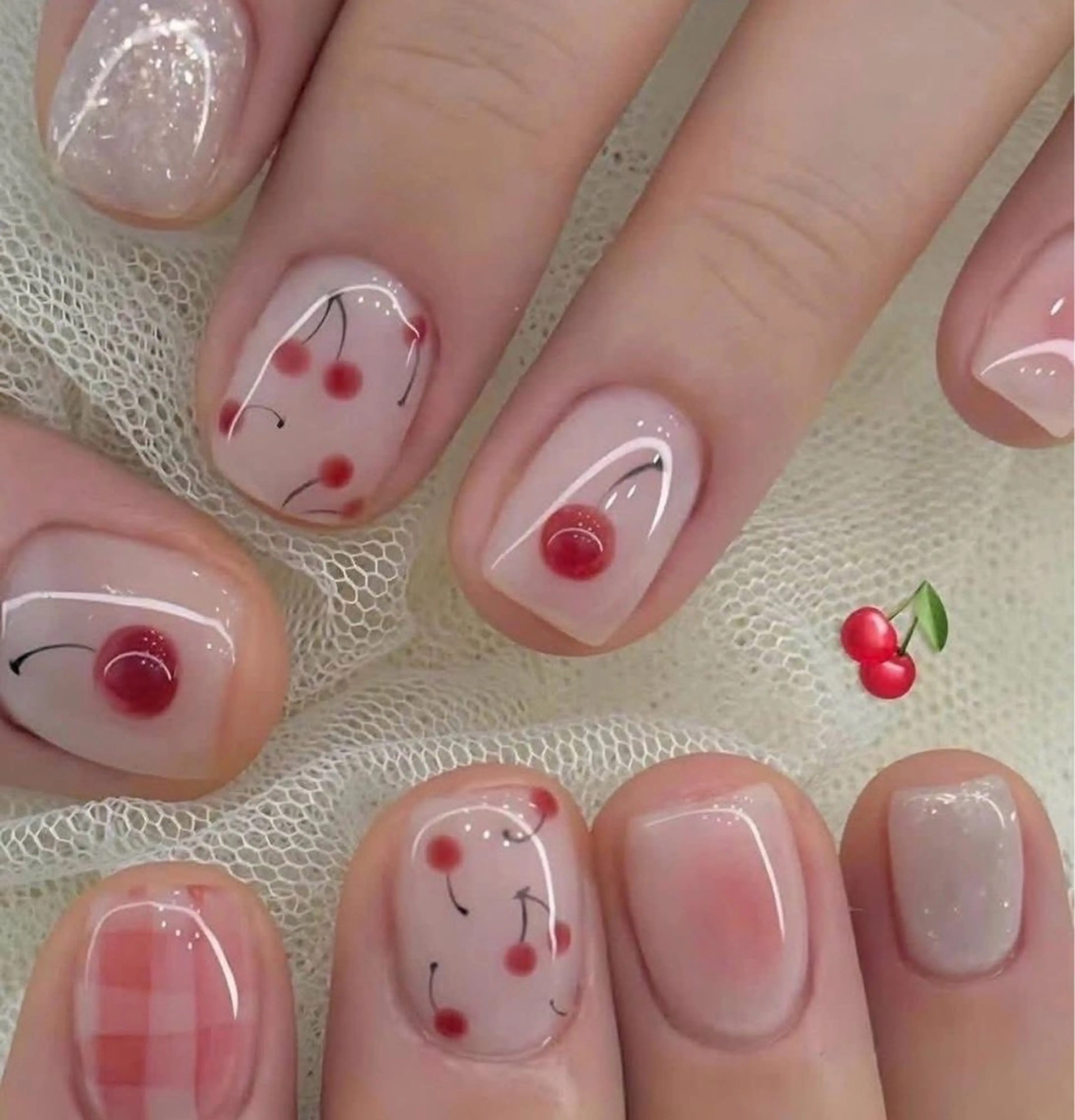 ネイル アートネイル 成人式 ジェルネイル ニュアンスネイル ネイルチップ Kora Nailのネイルデザイン
