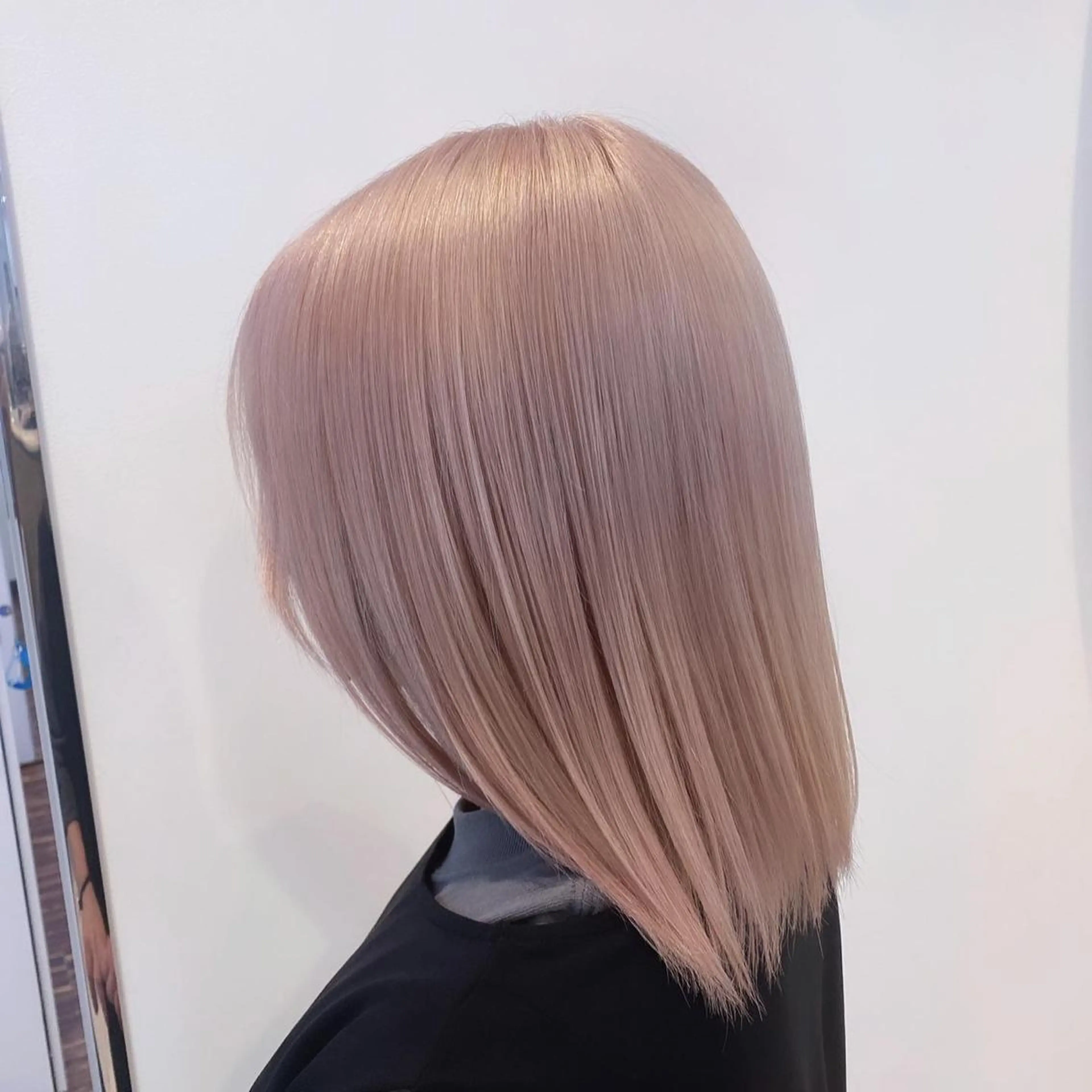 ミディアム カラー ブリーチ 加藤 利基のヘアスタイル