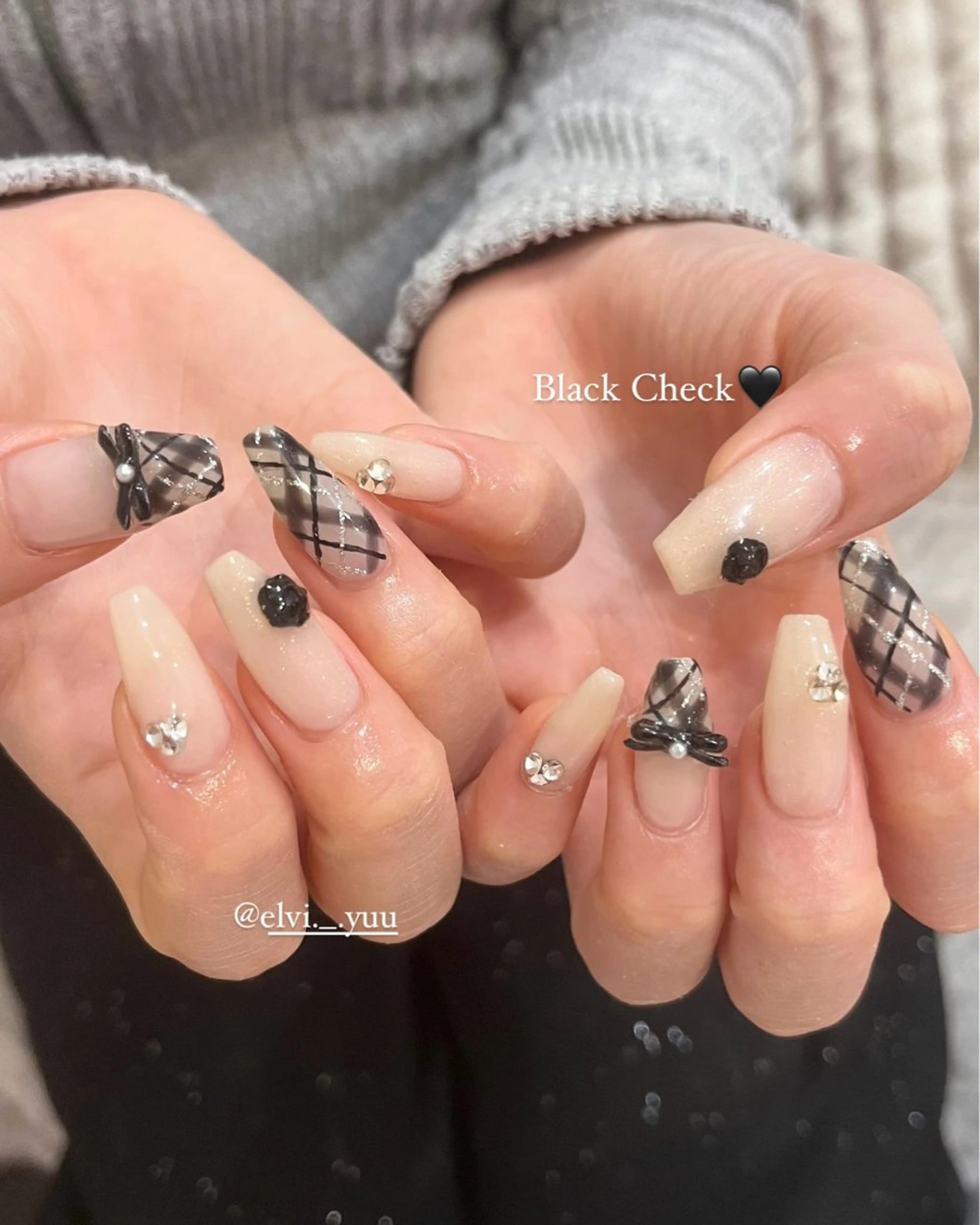 ネイル SALON ELVI.所属・SALON ELVI.のネイルデザイン