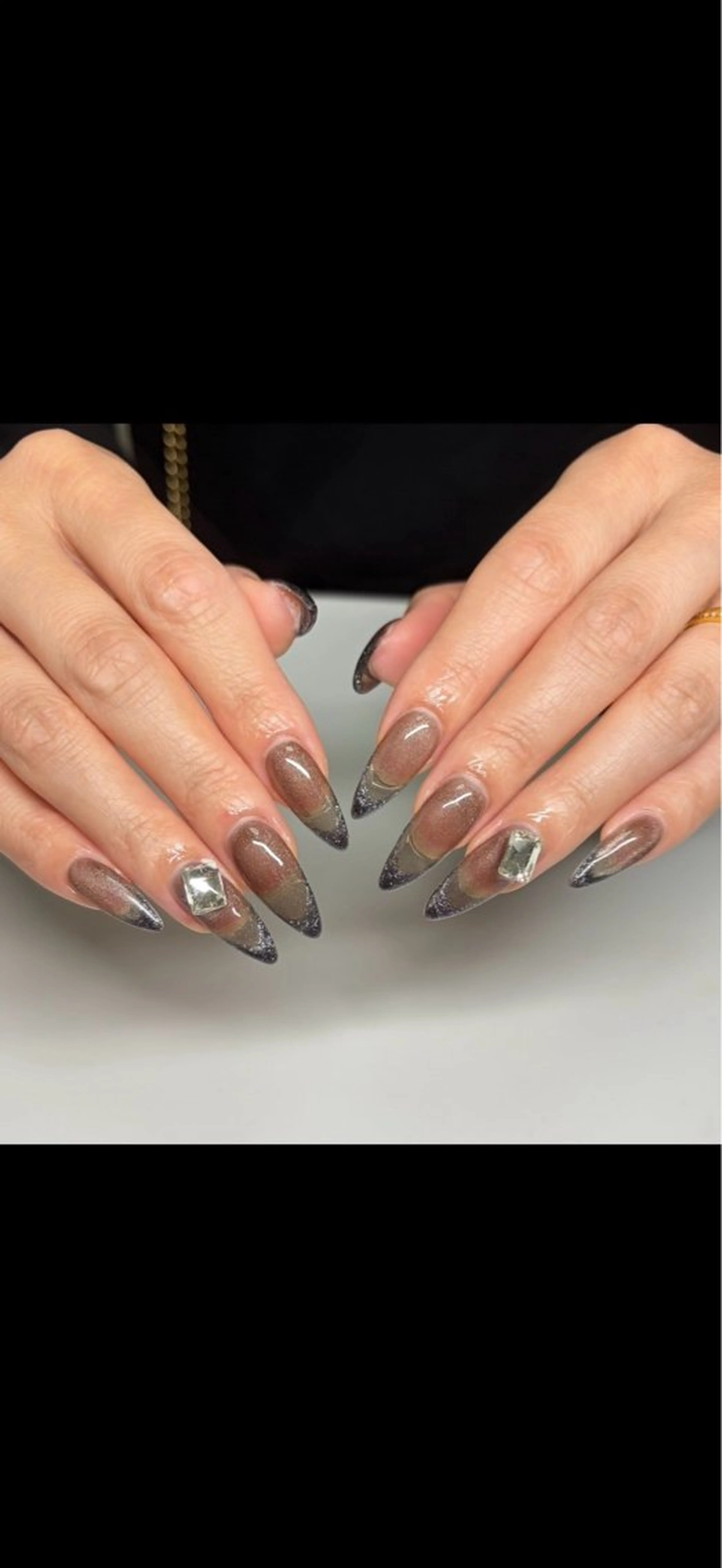 ネイル フレンチネイル alien girl所属・byul nail ビョルネイルのネイルデザイン