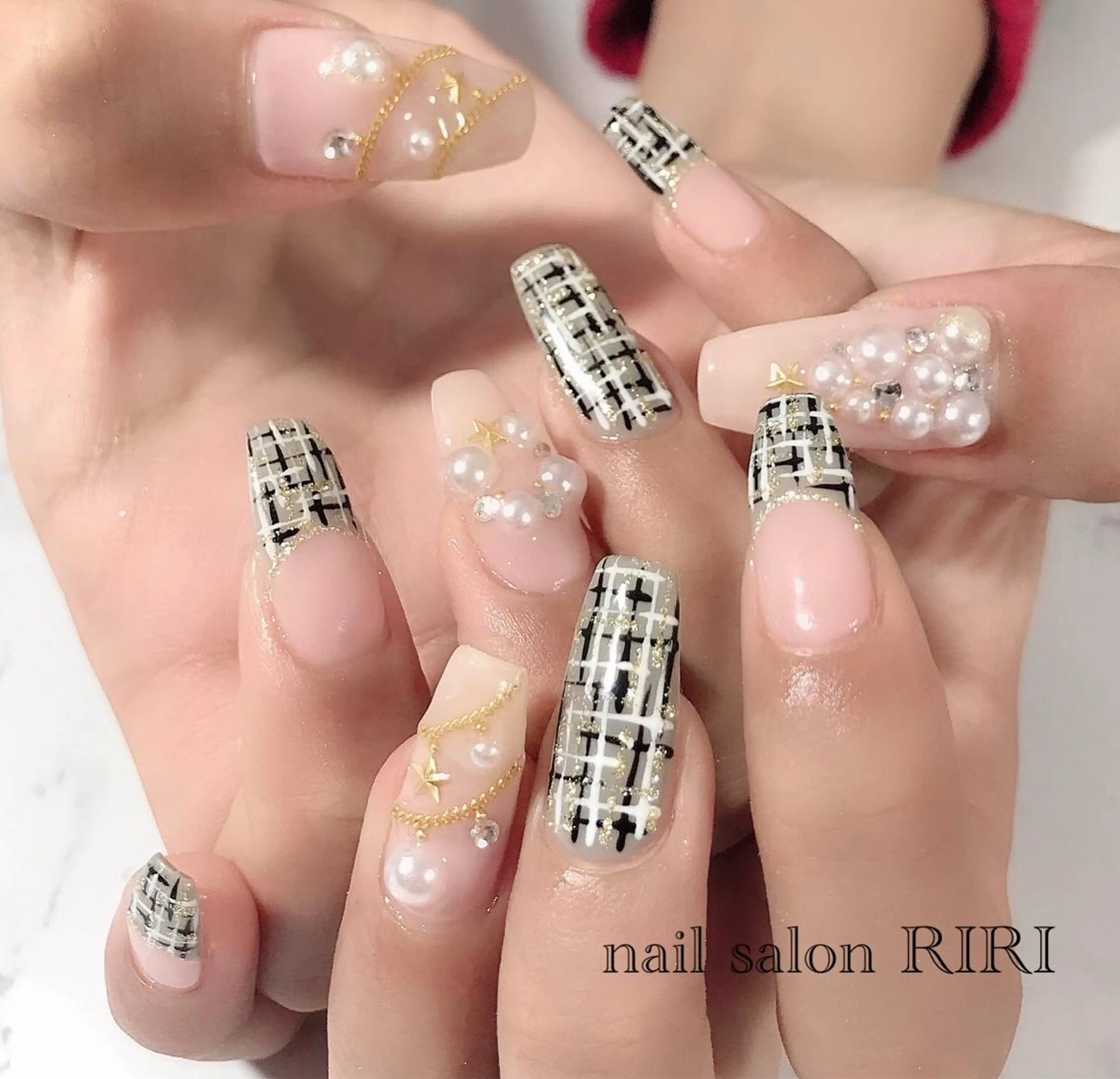 ネイル ツイードネイル 冬ネイル クリスマス private  nail  salon RIRI所属・RIRI リリのネイルデザイン