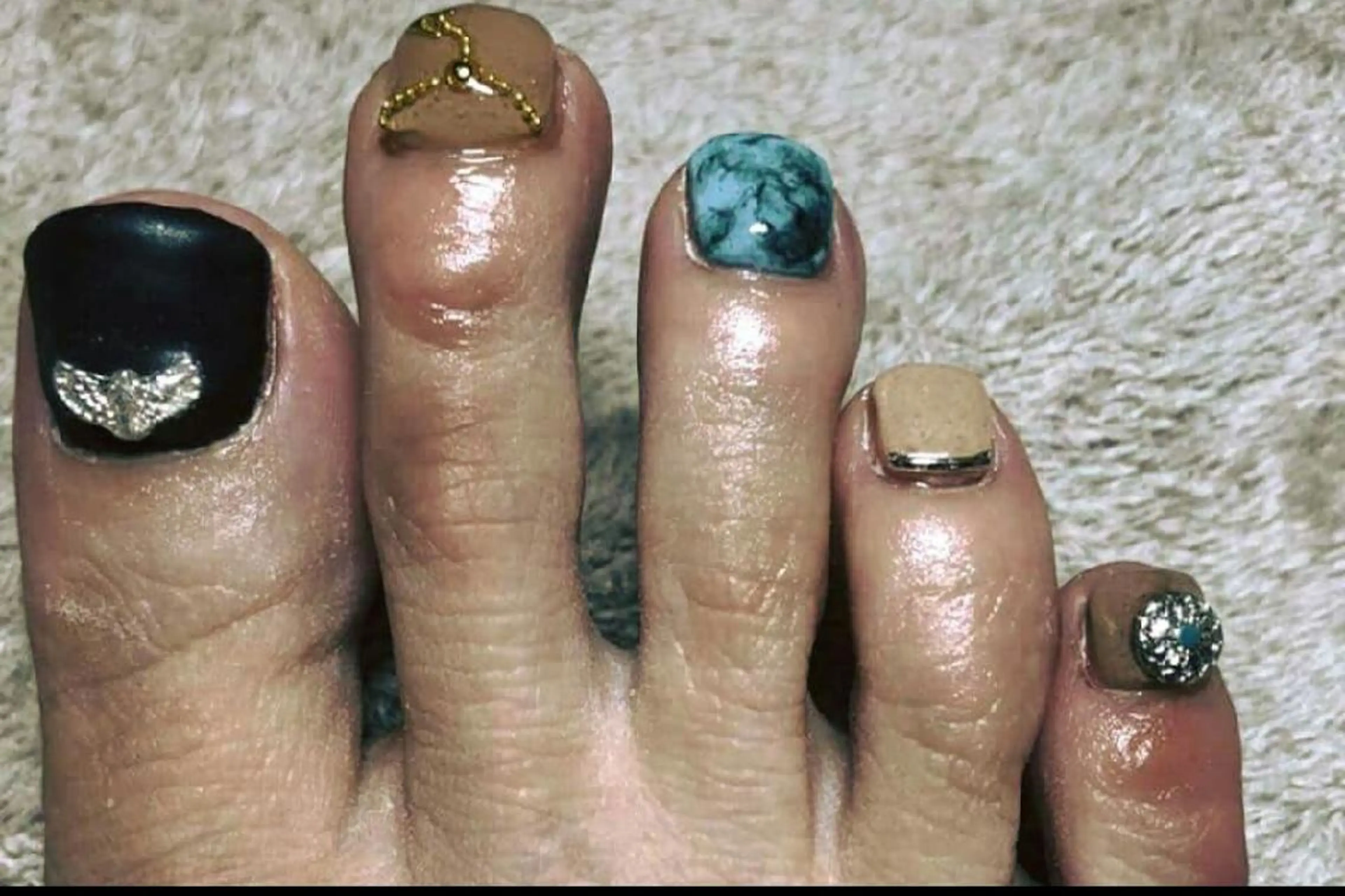 ネイル LAVISH nail salonのヘアスタイル