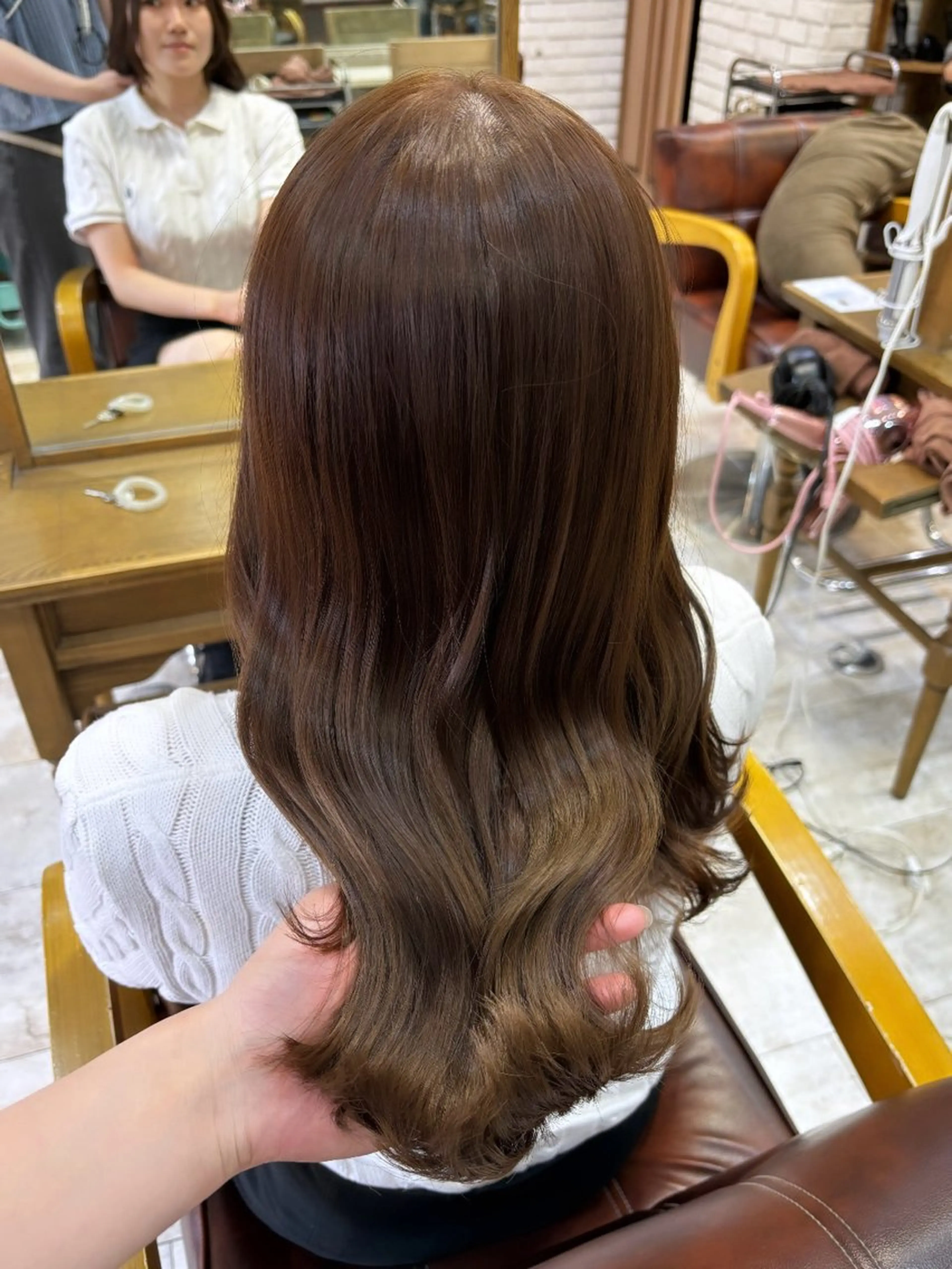 セミロング カット ヘアカラー トリートメント 🪼艶カラー🪼 田口彩香のヘアスタイル