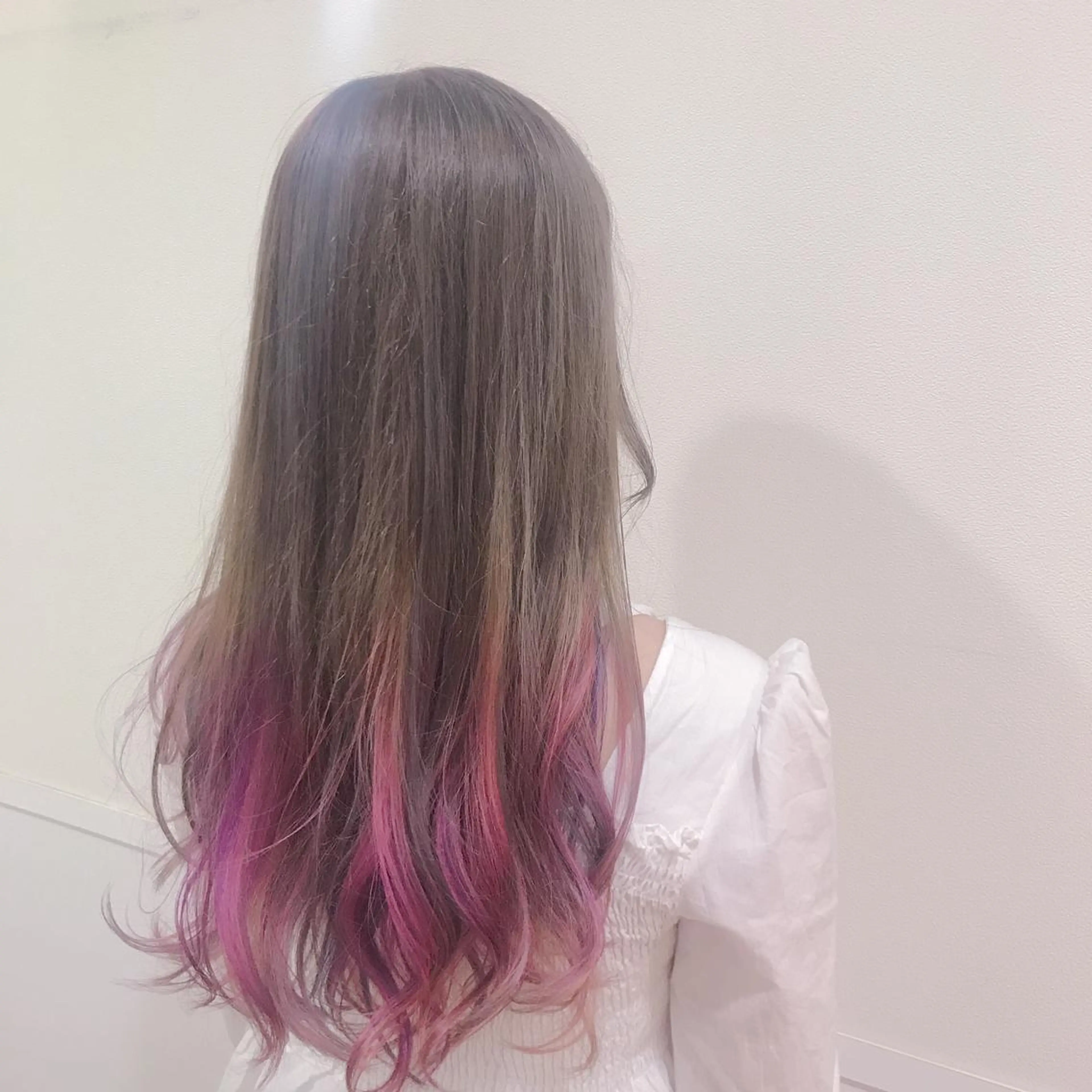 ロング カラー シールエクステ✨️韓 国羽エクステ🪽和希のヘアスタイル