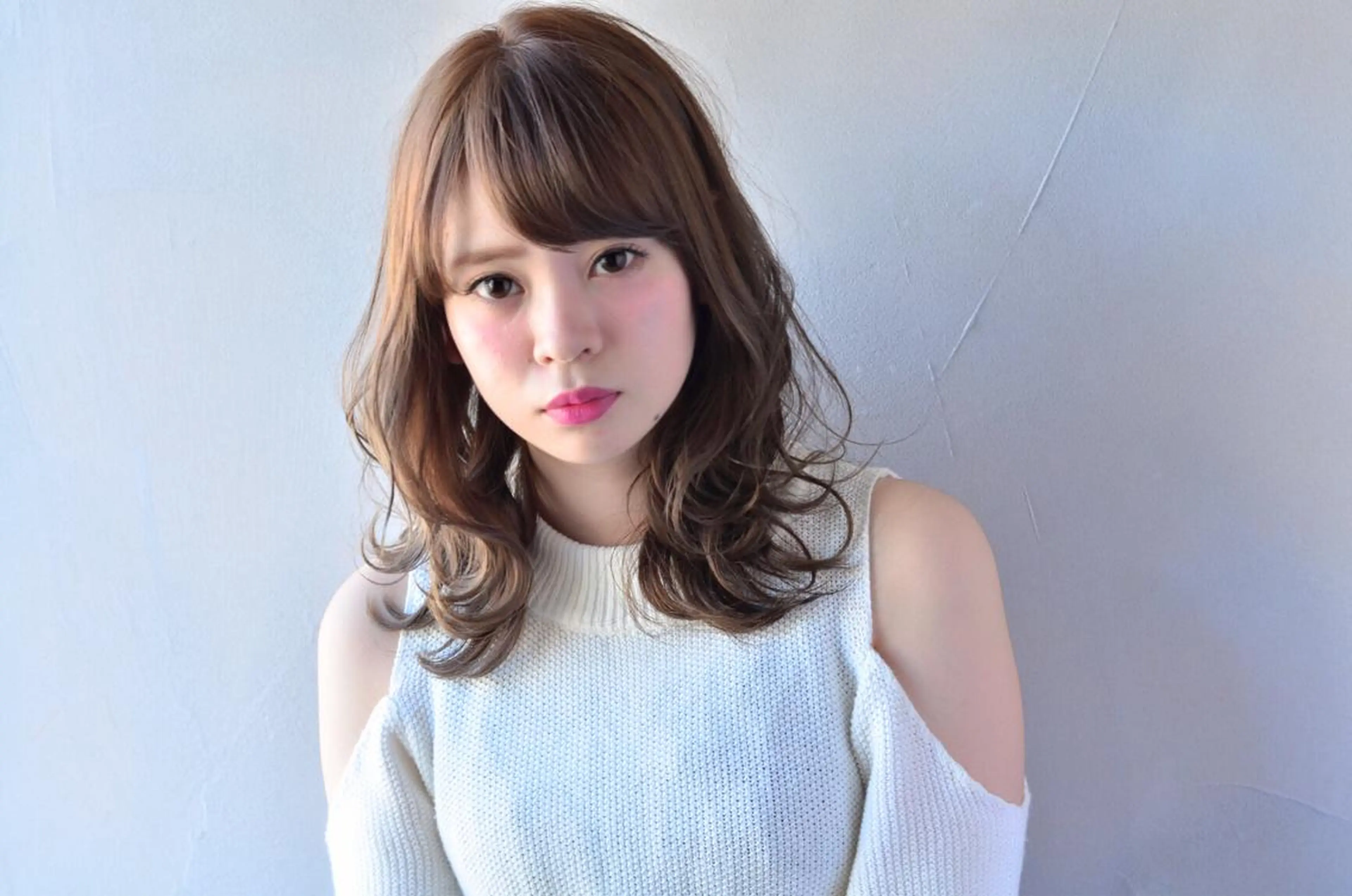 セミロング ロング カラー パーマ ヘアアレンジ アッシュ ベージュカラー autre所属・大久保 ひでなりのヘアスタイル