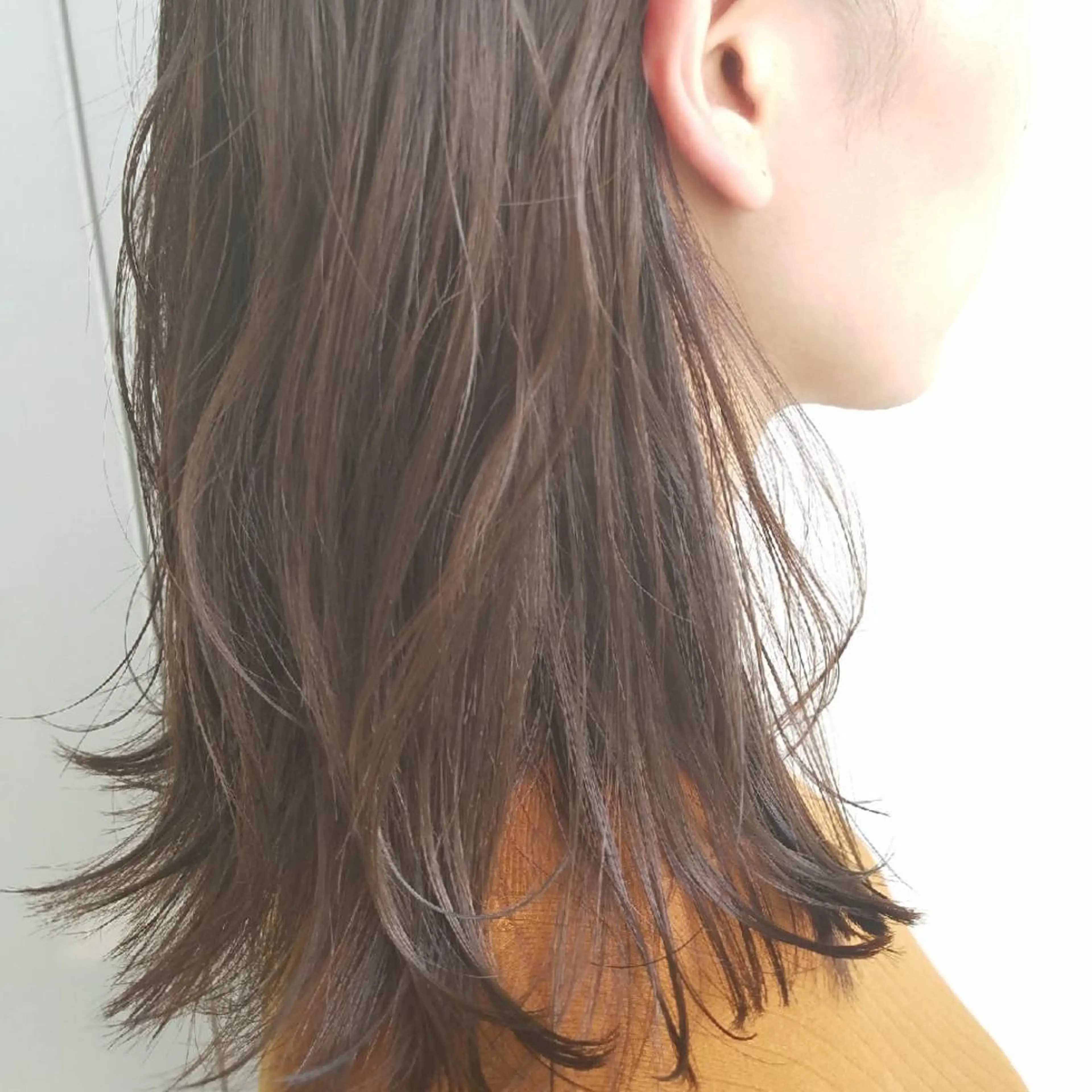 ミディアム ミディアムパーマ iplus まつげ、眉毛、耳つぼのマツエク・マツパデザイン