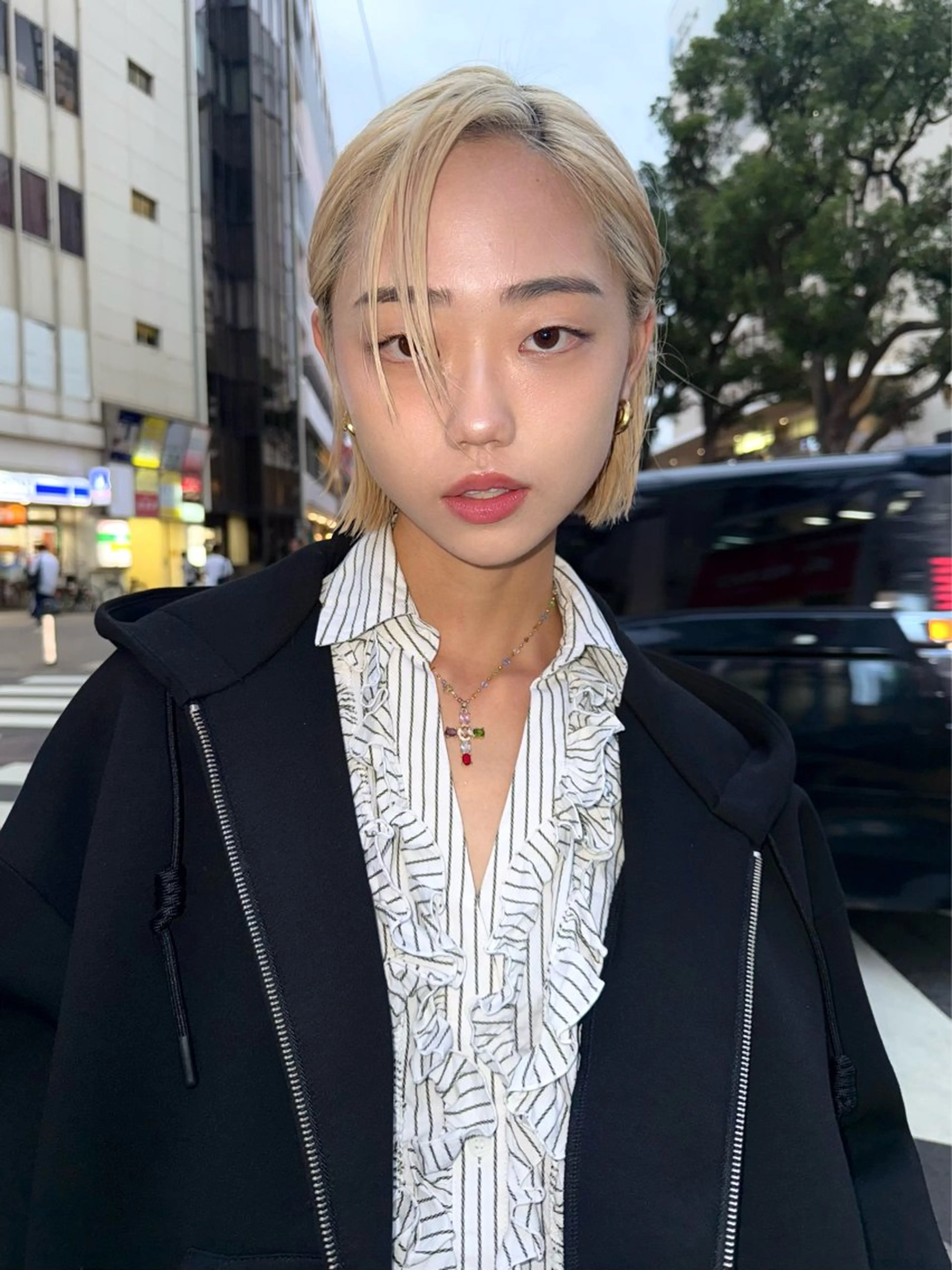 ミディアム カット トリートメント レイヤー/顔周り/ Riku🪐のヘアスタイル