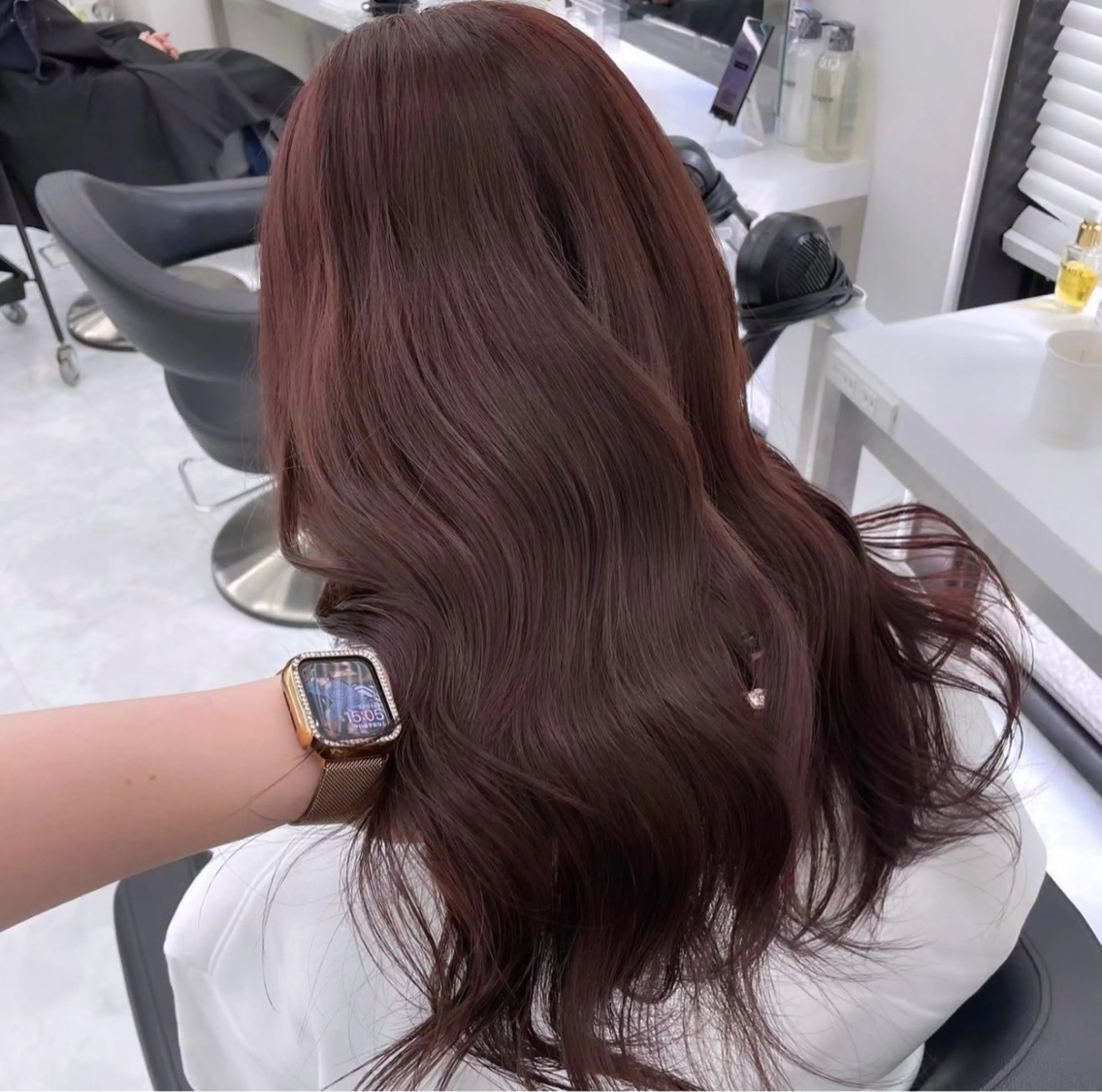 ロング mayu/ブリーチ/ layer/似合わせのヘアスタイル