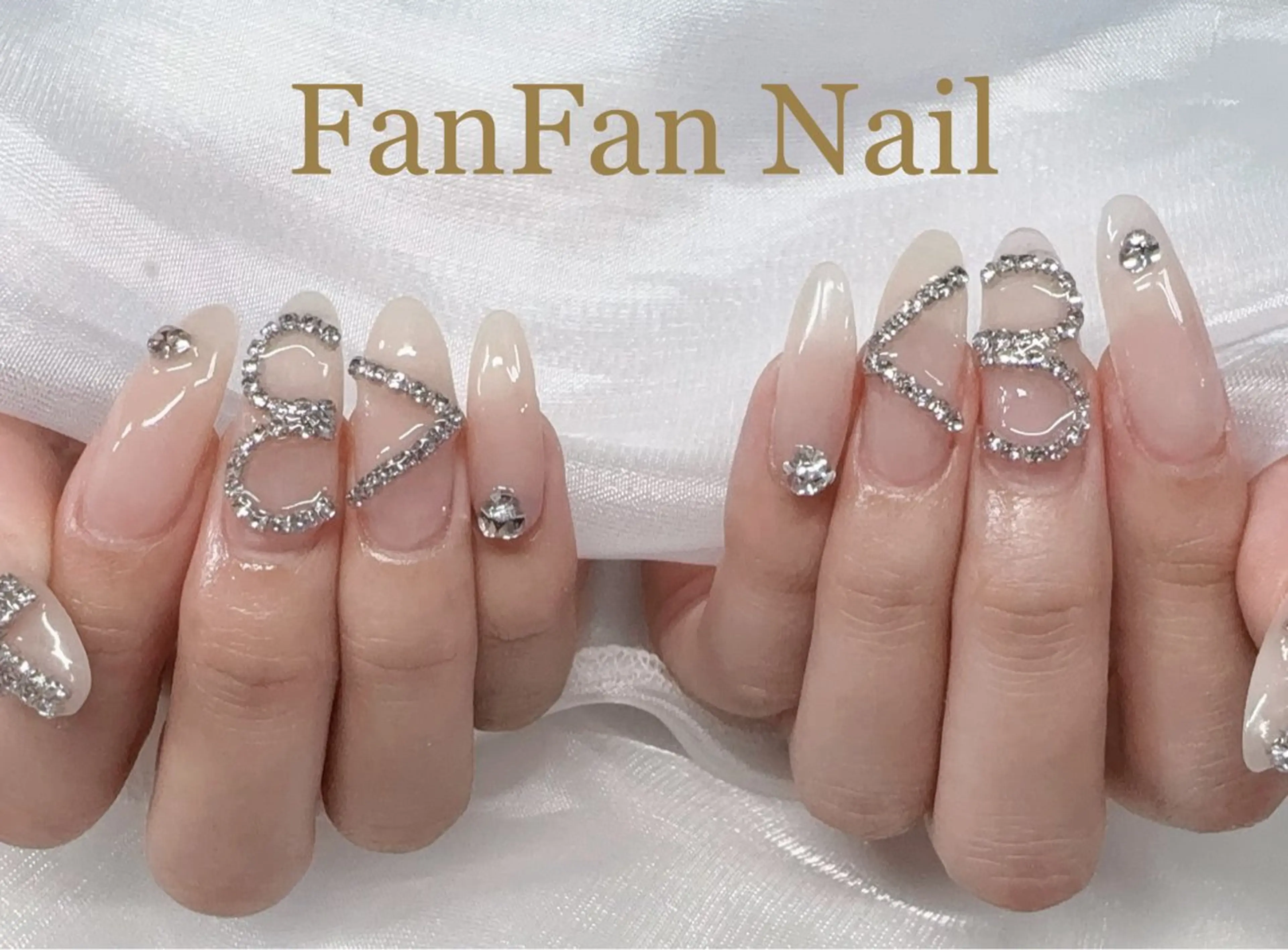 ネイル アートネイル オーロラネイル ガーリー キラキラネイル 韓国ネイル ハンドネイル KaKa FanFanNailのネイルデザイン