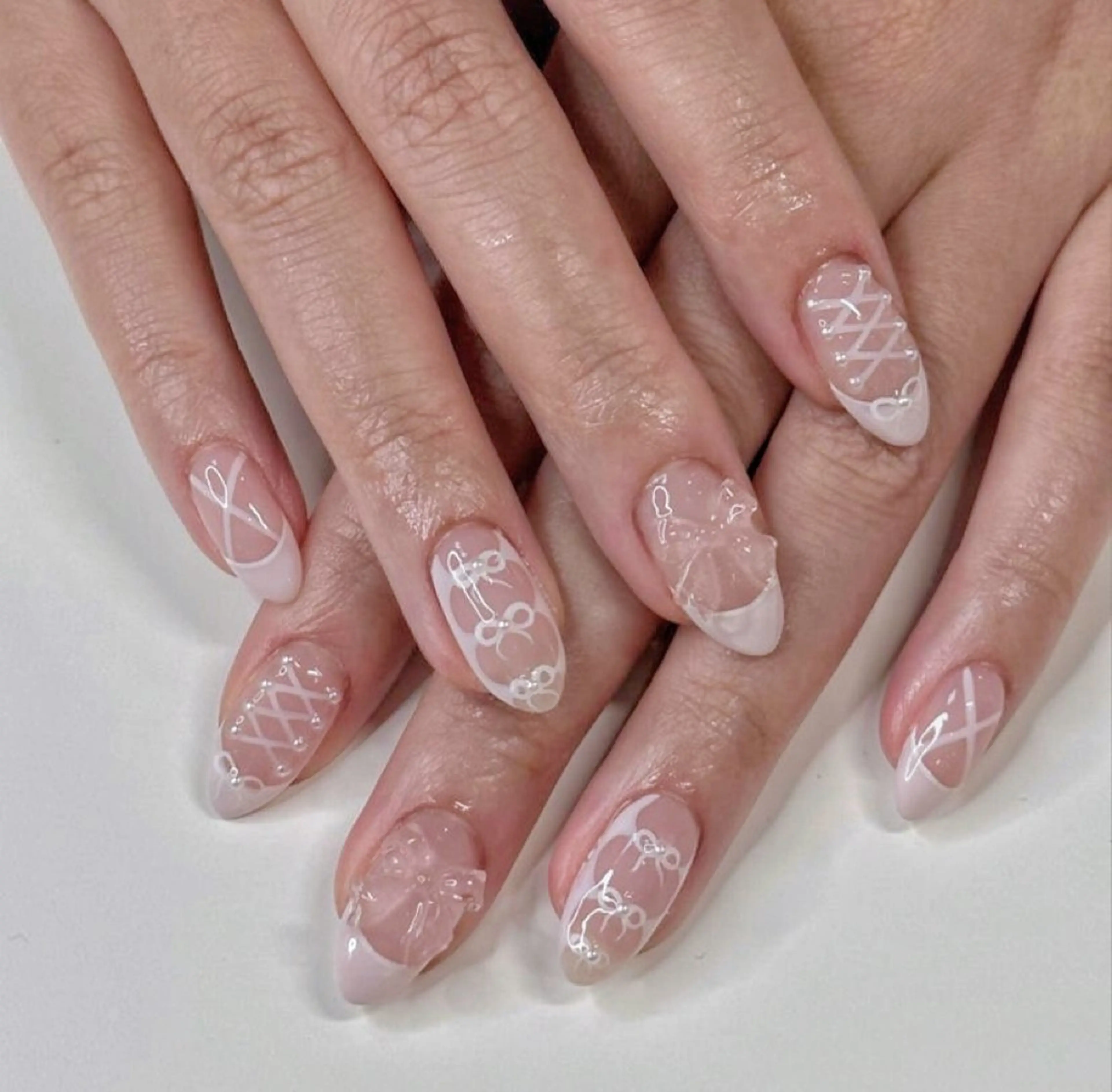 ネイル Shis_🦄shi 韓国風キラキラネイルのネイルデザイン