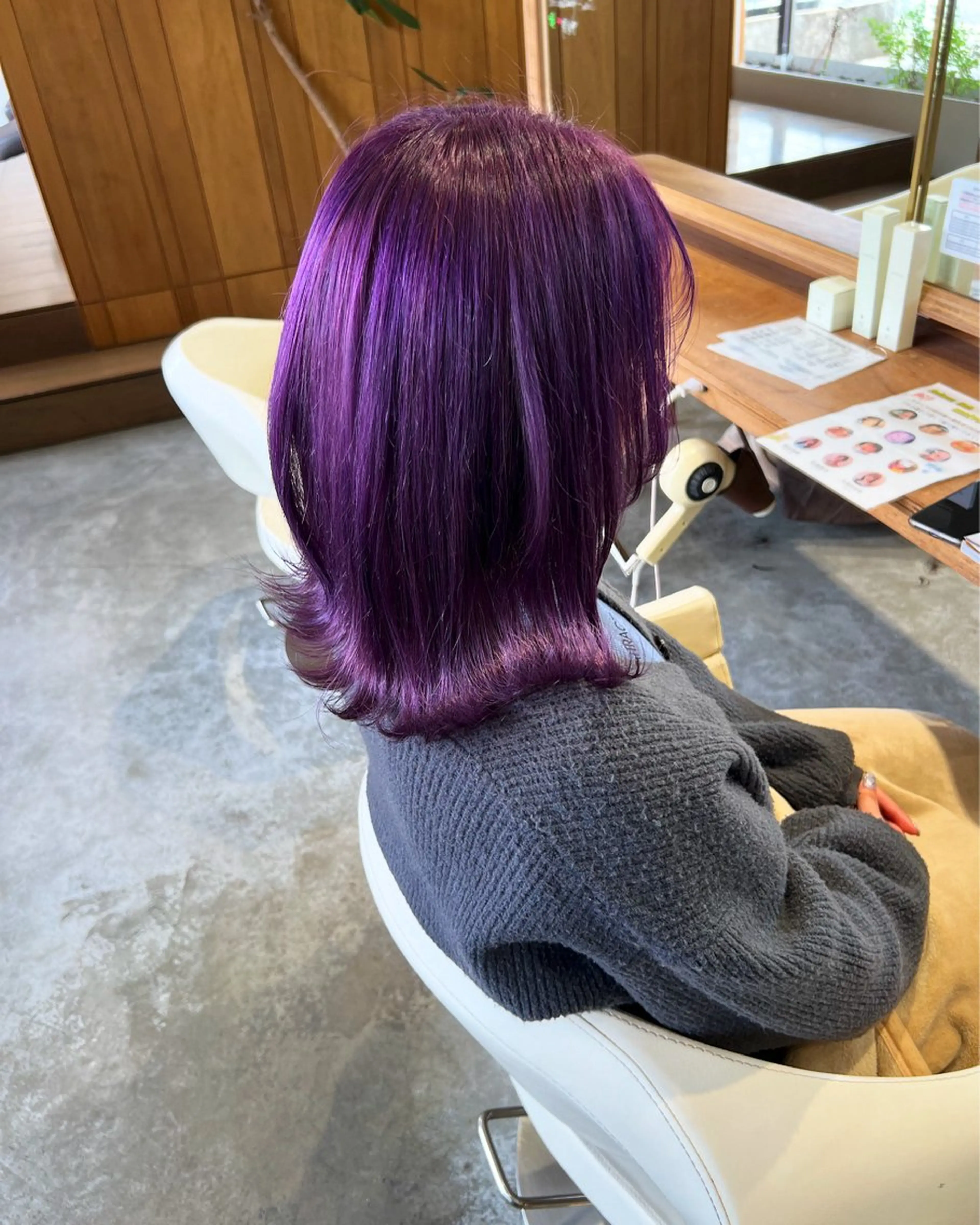 ミディアム カラー パープルカラー カット ヘアカラー フラム所属・WATANABE MISAKIのヘアスタイル