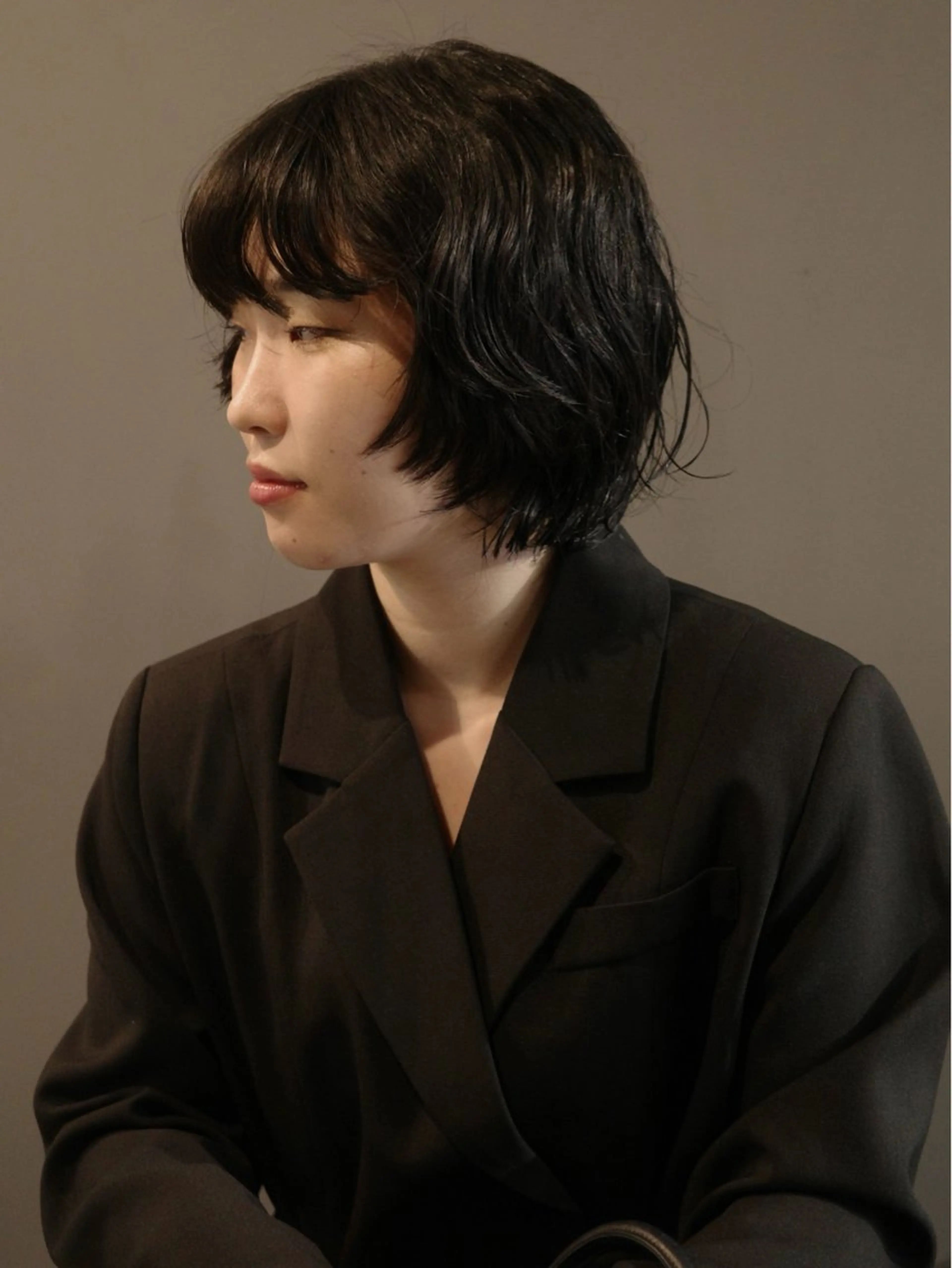 ショート パーマ NERO 眞下秋歩のヘアスタイル