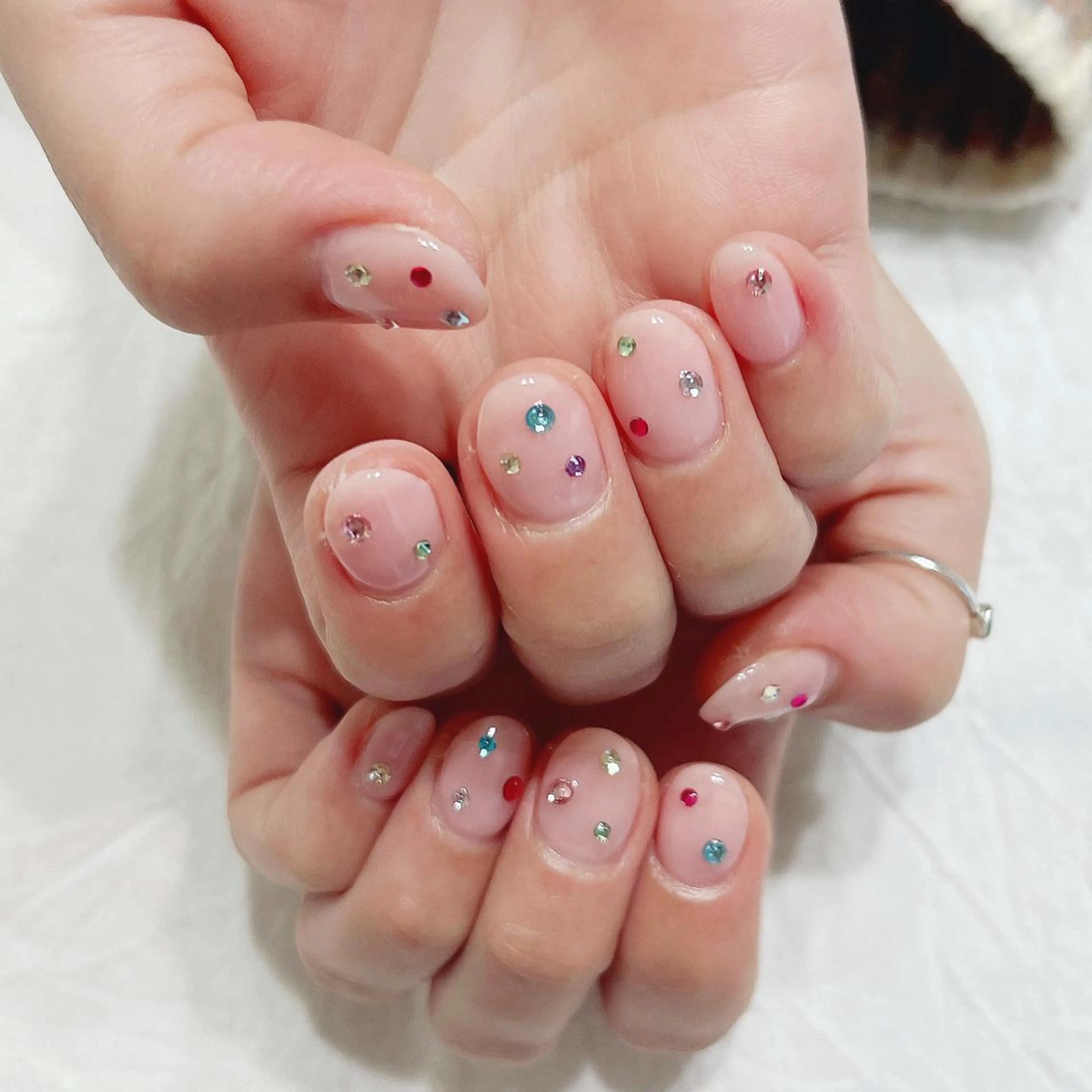 ネイル シンプルネイル ストーンネイル ハンドネイル peaberry nailのネイルデザイン