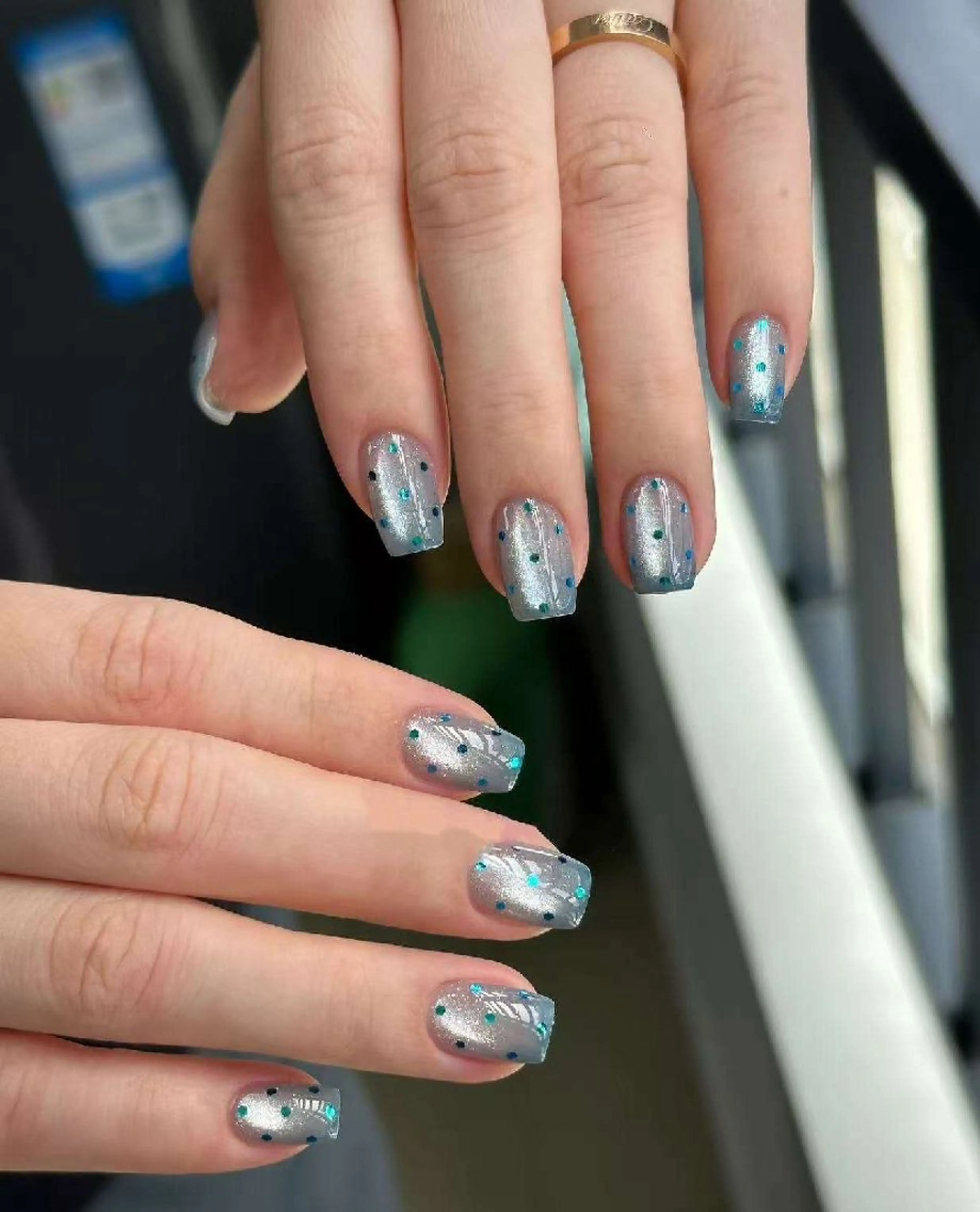 ネイル オーロラネイル フラワーネイル フットネイル フレンチネイル ジェルネイル ハンドネイル Oomiya 服部のネイルデザイン