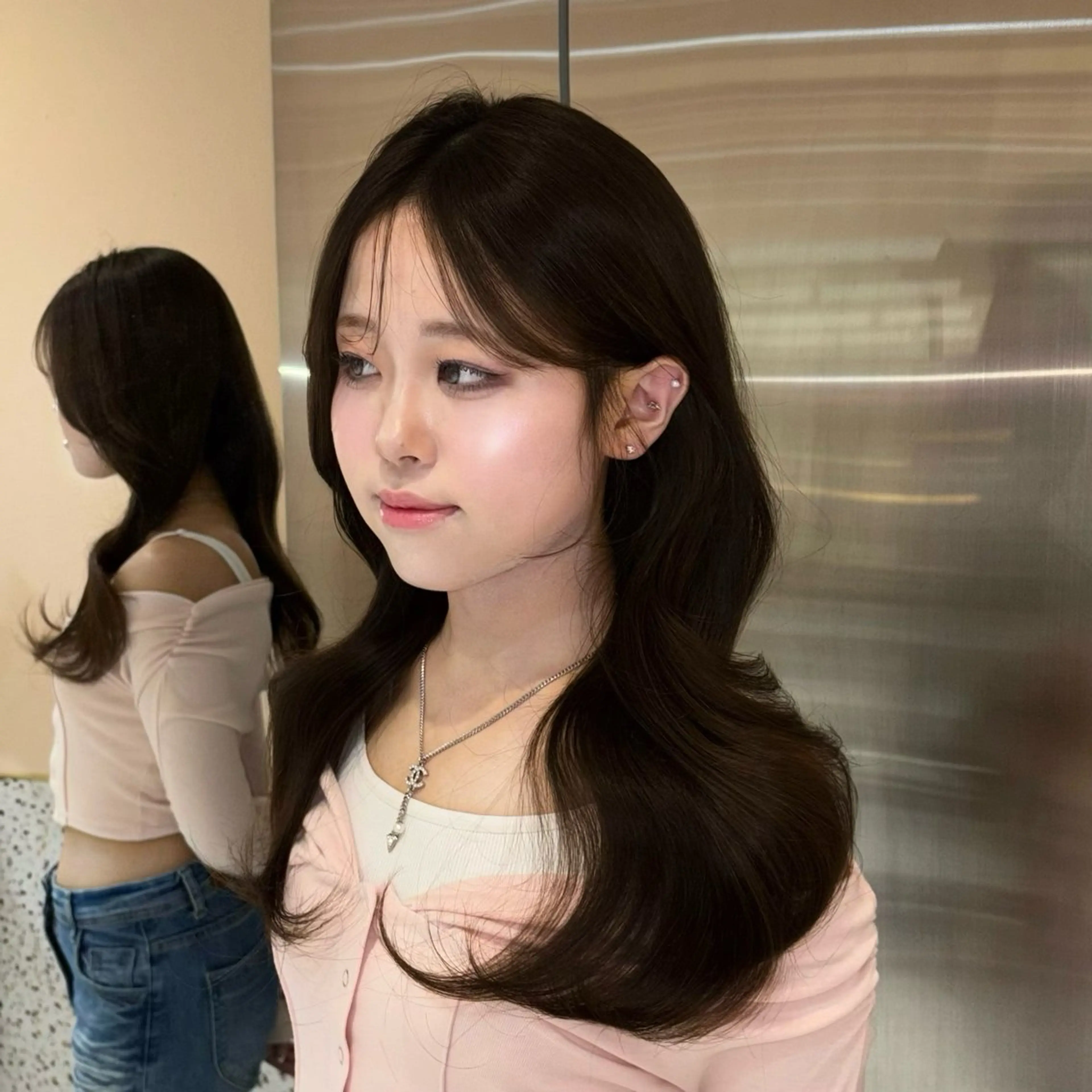 ロング カラー ヘアアレンジ 透明感カラー 韓国風ヘア レイヤーカット ワンホンヘア ヘアカラー トリートメント 韓国/ワンホン/新宿 /Rumiのヘアスタイル