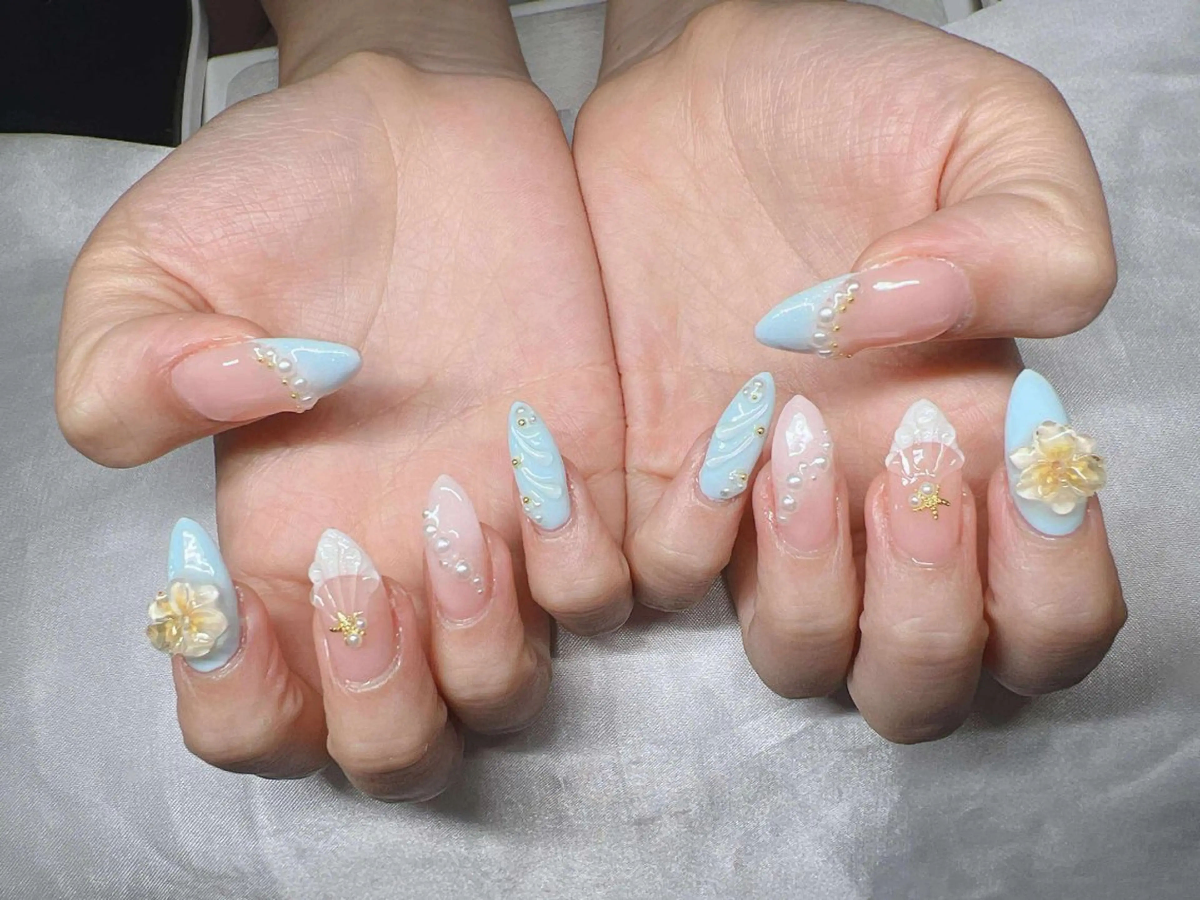 ネイル ハンドネイル Lee Nailsのネイルデザイン