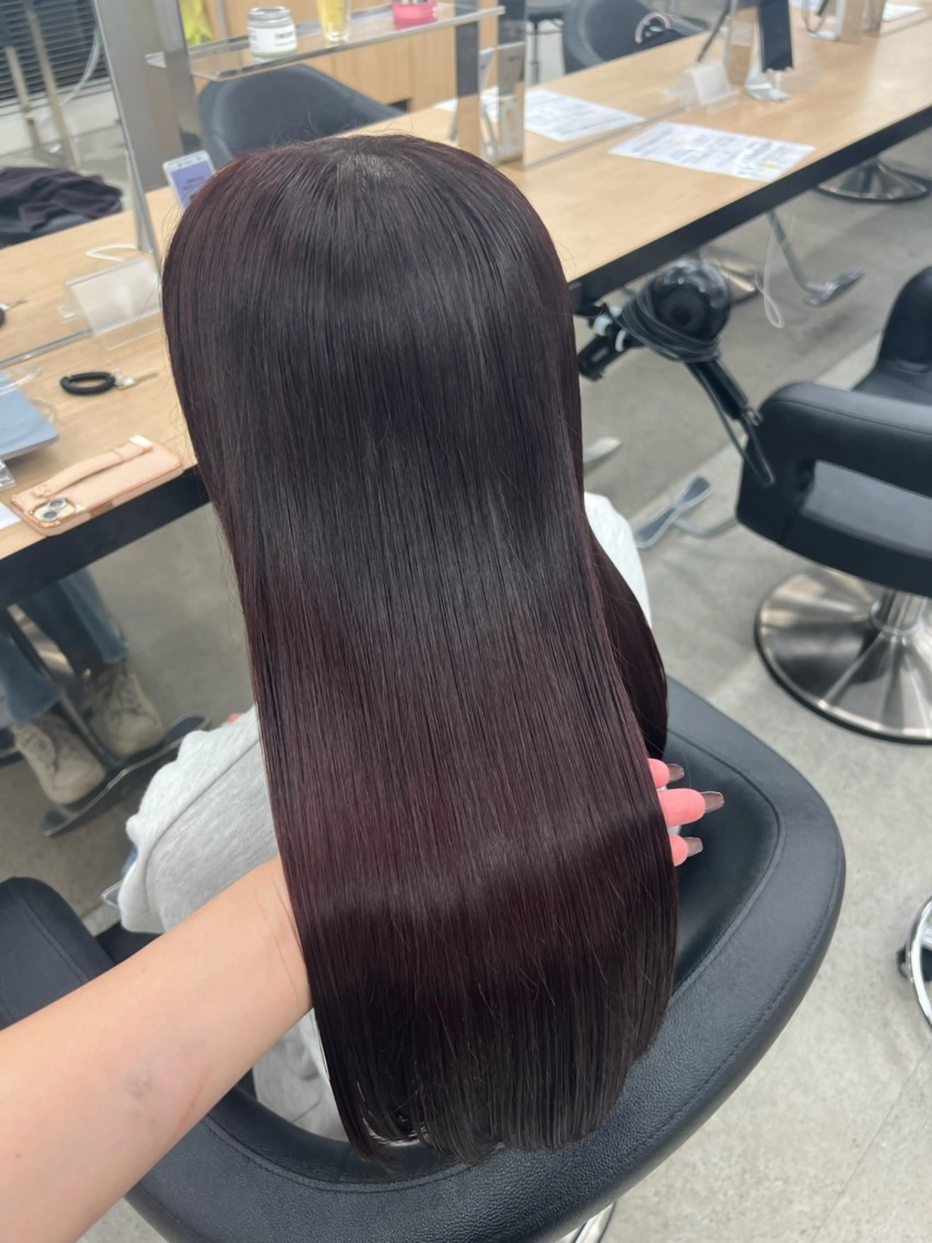 ロング カラー ブリーチ 髪質改善 トリートメント ヘアカラー 💗愛され暖色💗 ピンク/レッド💗のヘアスタイル