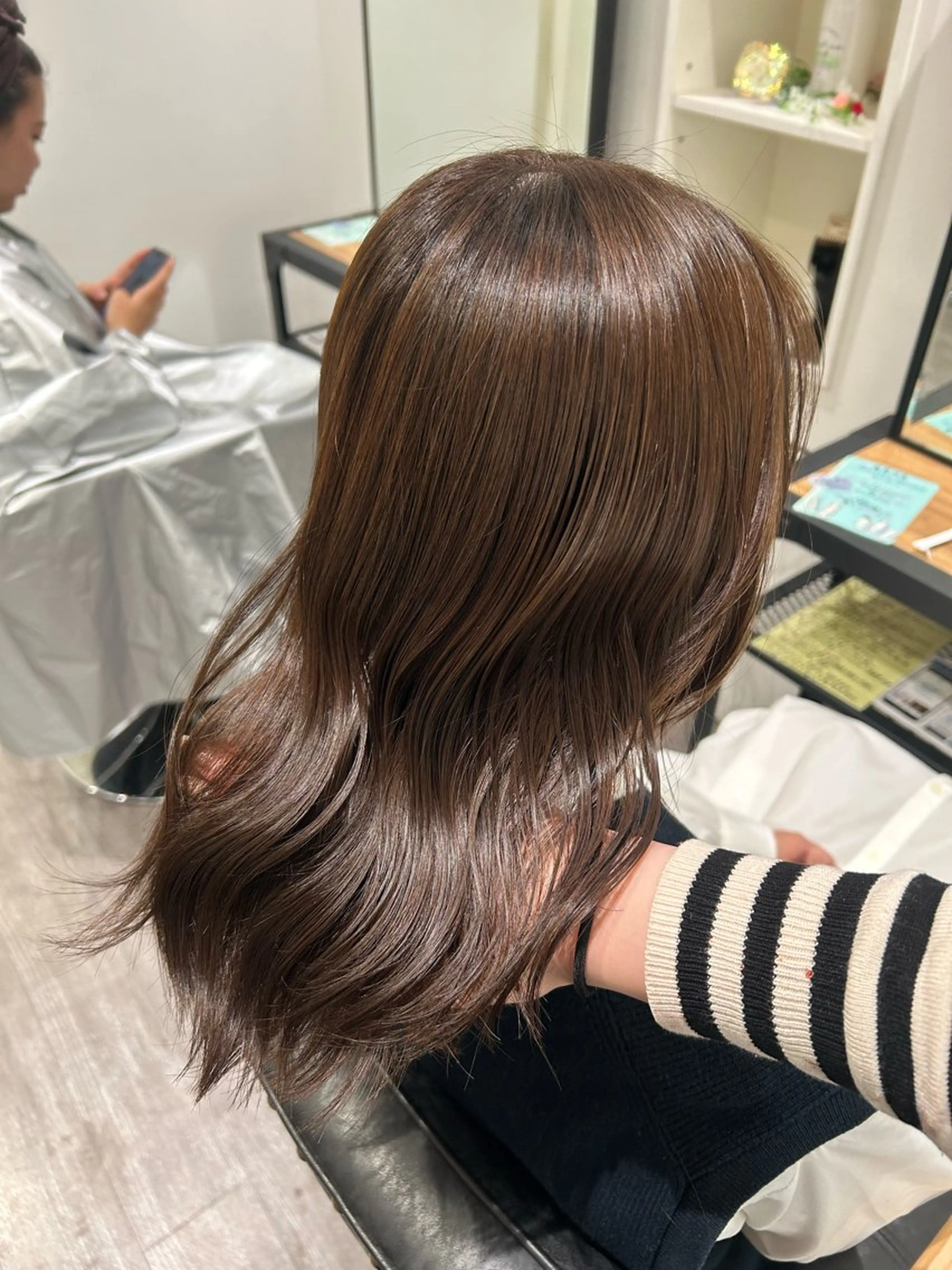 ミディアム カラー ヘアアレンジ アッシュ アッシュグレー アッシュグレージュ 透明感カラー グレージュ cocotte 💟草間紫音💟のヘアスタイル