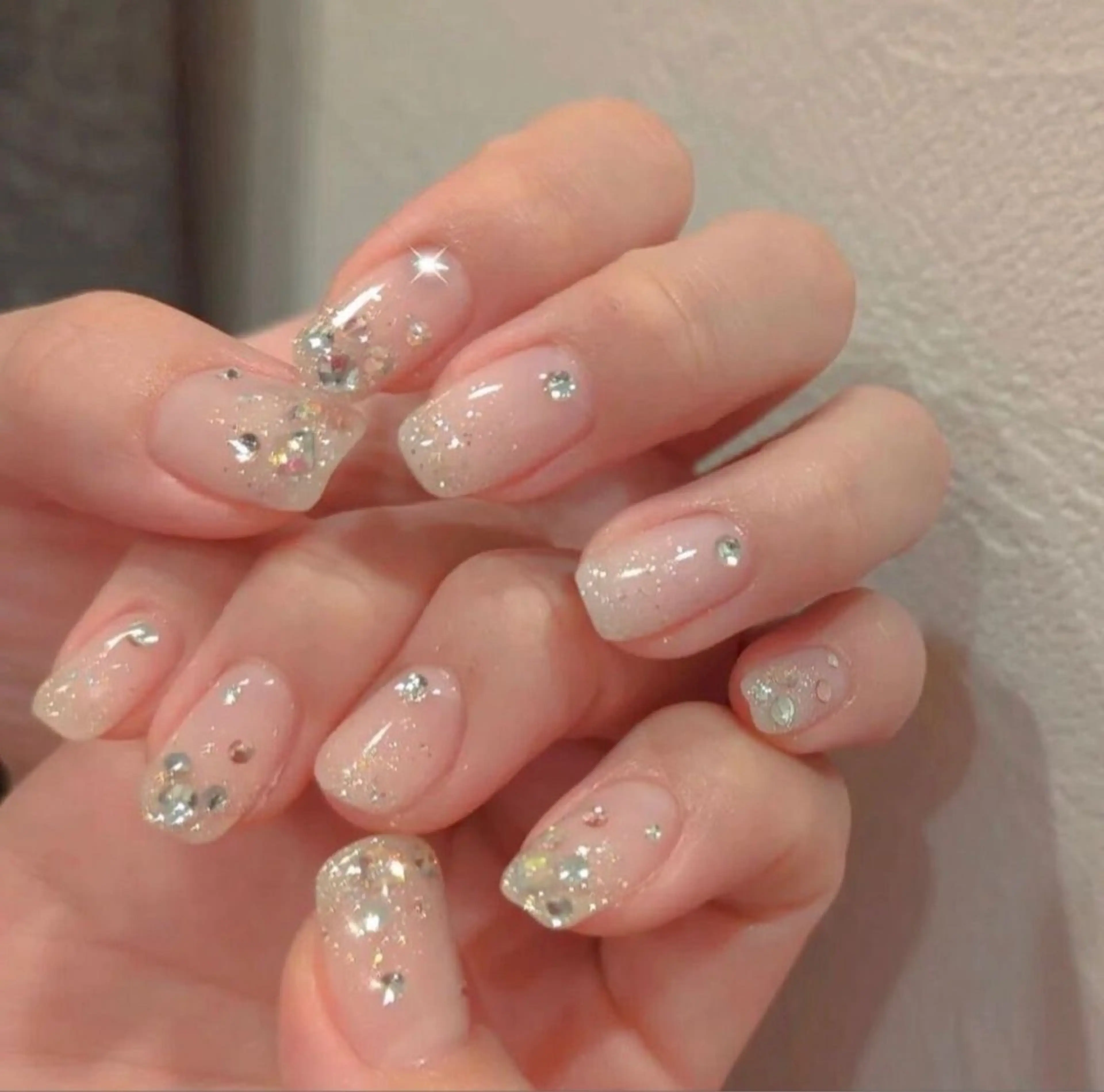 ネイル Lee Nailsのネイルデザイン