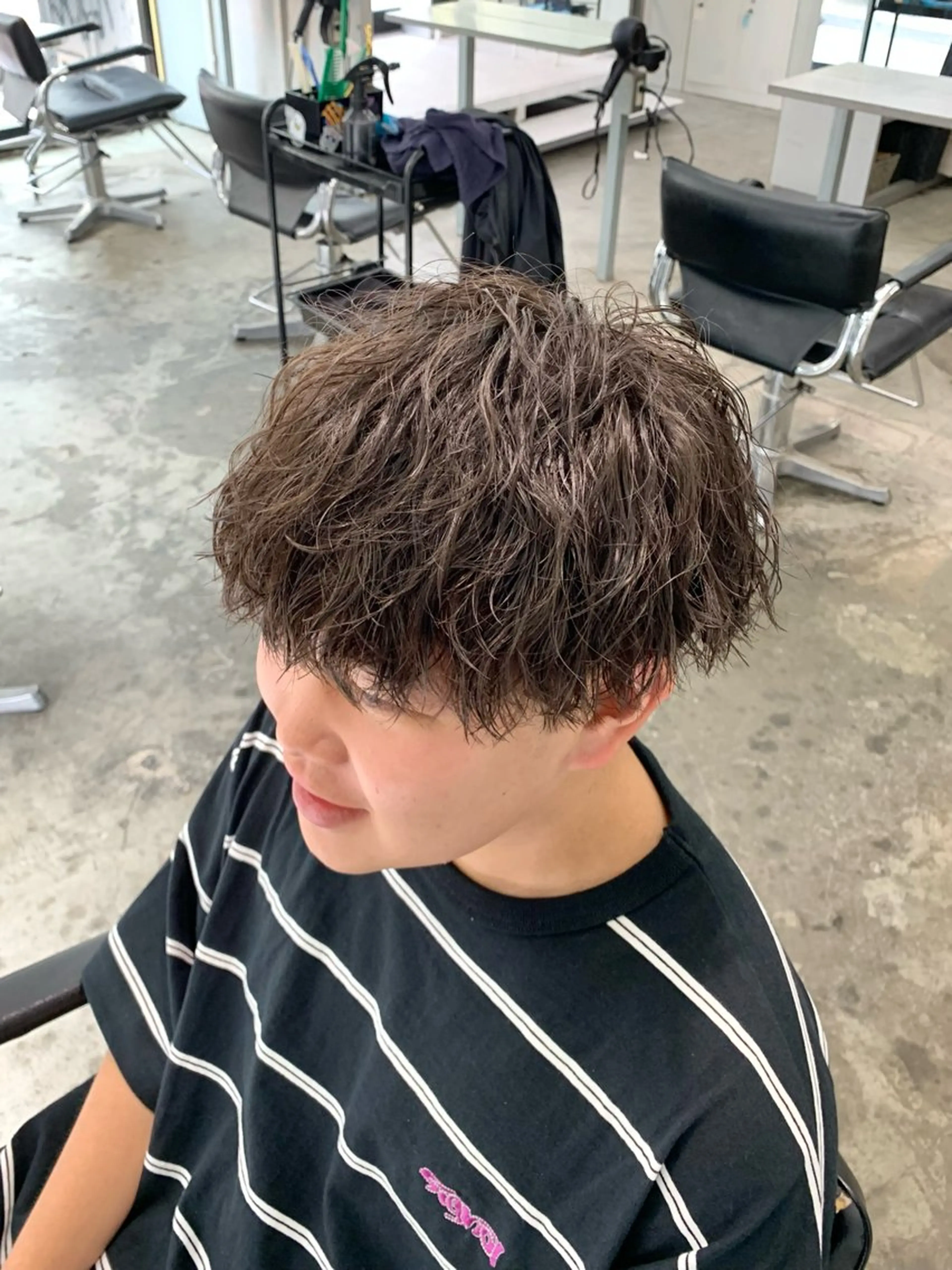 ショート パーマ メンズ メンズパーマ ツイストスパイラルパーマ スパイラルパーマ カット パーマ メンズ特化美容師/ 藤戸 椋のヘアスタイル