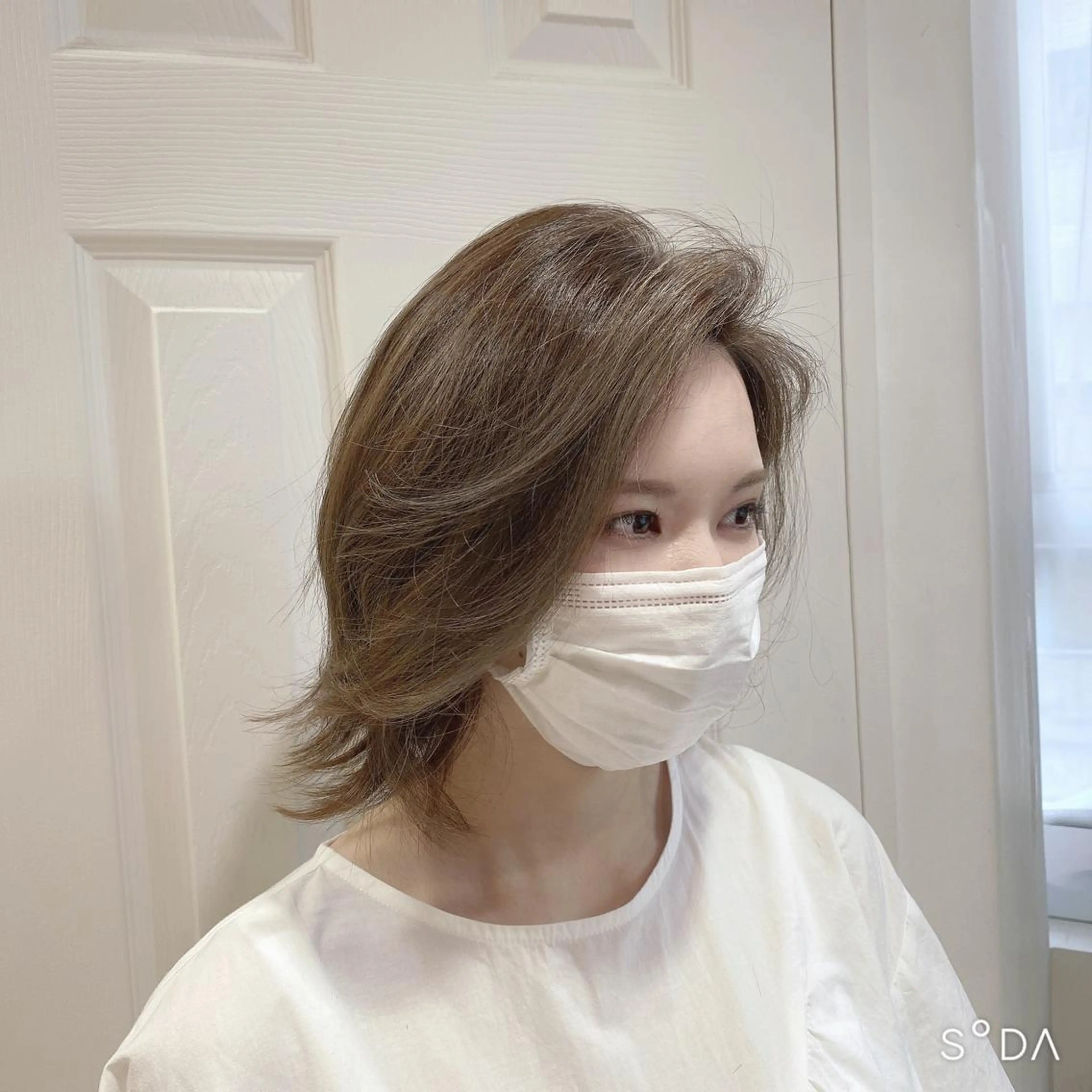 ミディアム La paix所属・パーソナルカラー lapiax阿部のヘアスタイル