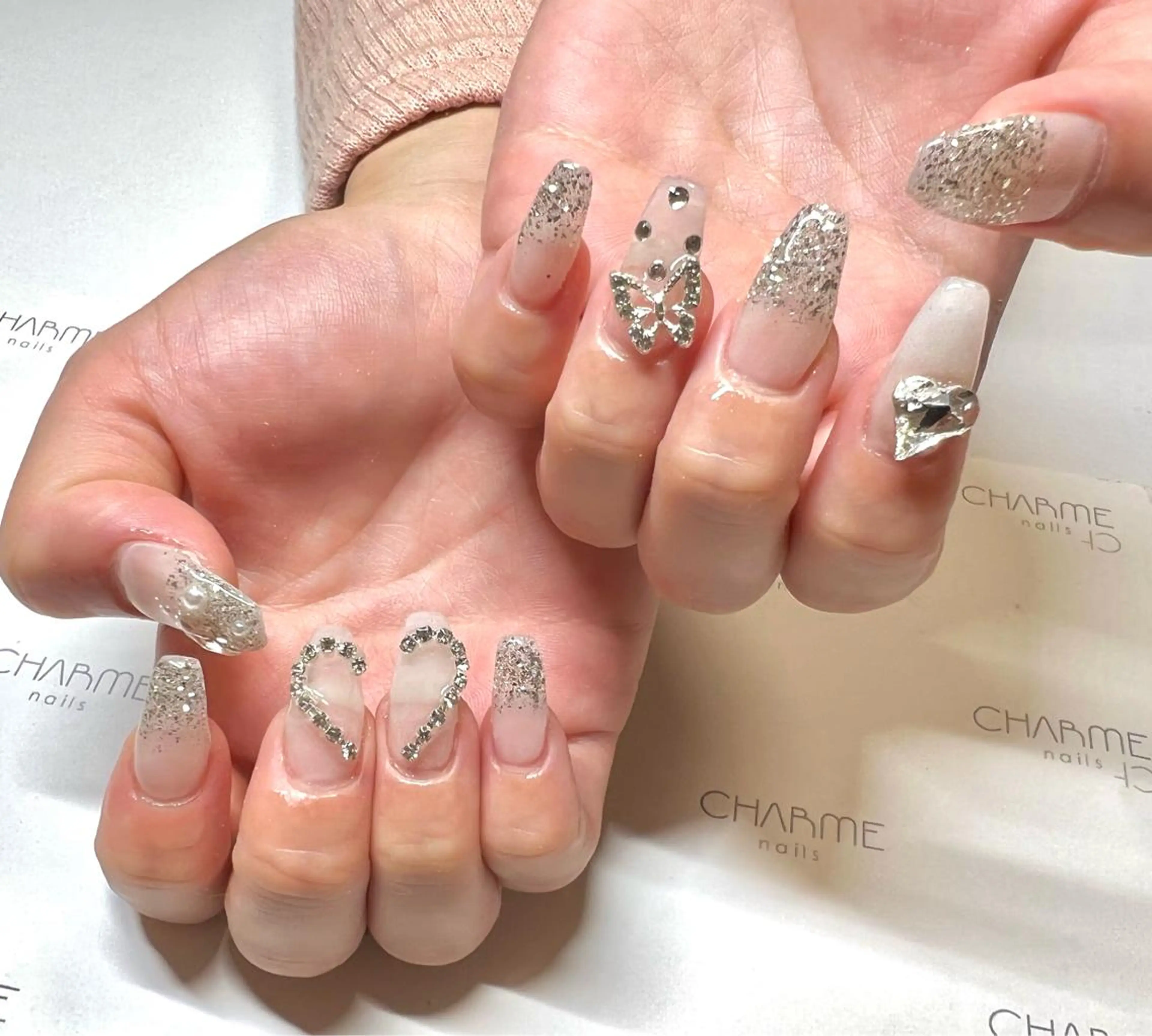 ネイル ワンホンネイル ハンドネイル CHARME 🤎〔RINA〕のネイルデザイン