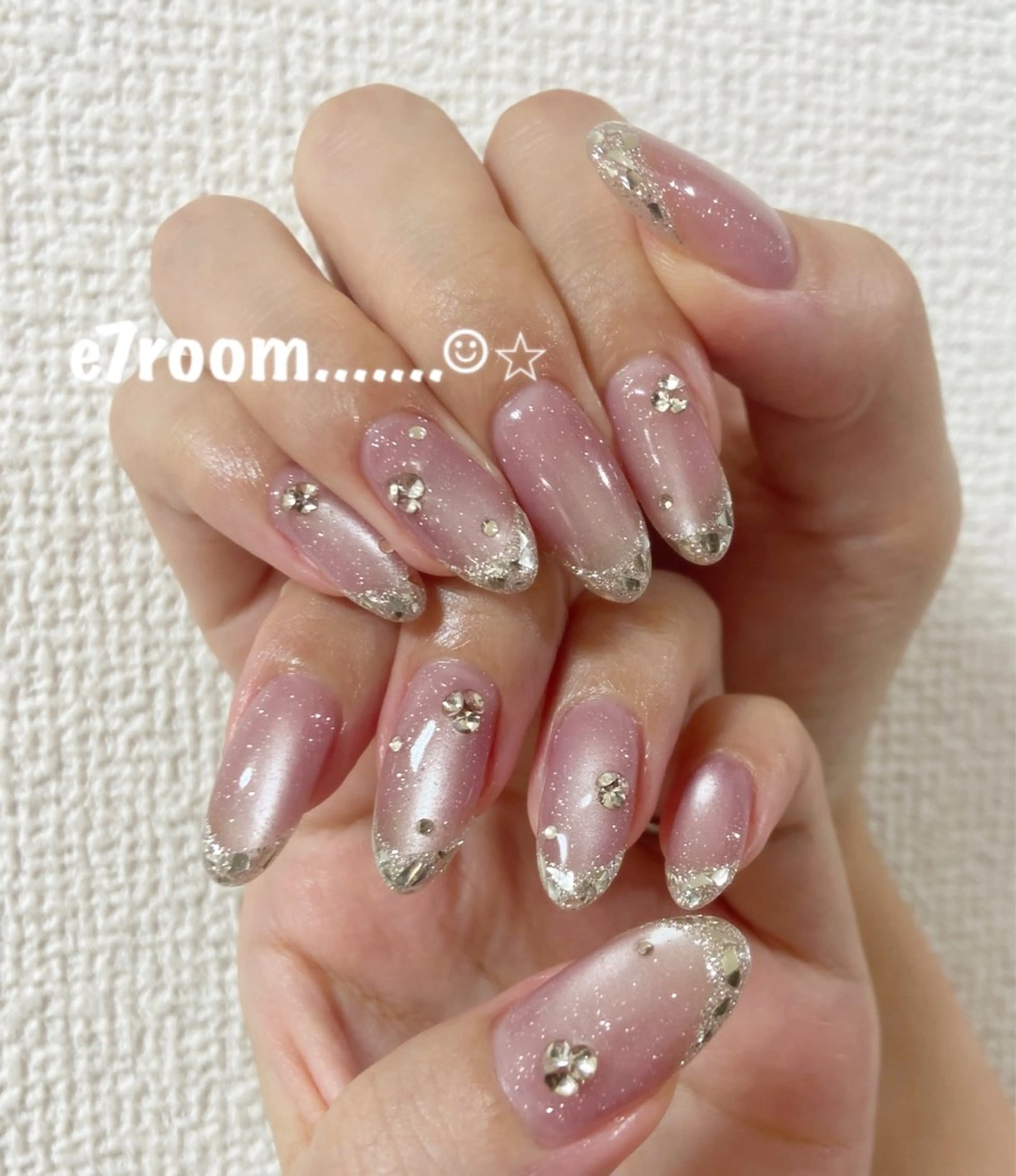 ネイル フレンチネイル ガラスフレンチ マグネットネイル 江口 佳奈のネイルデザイン