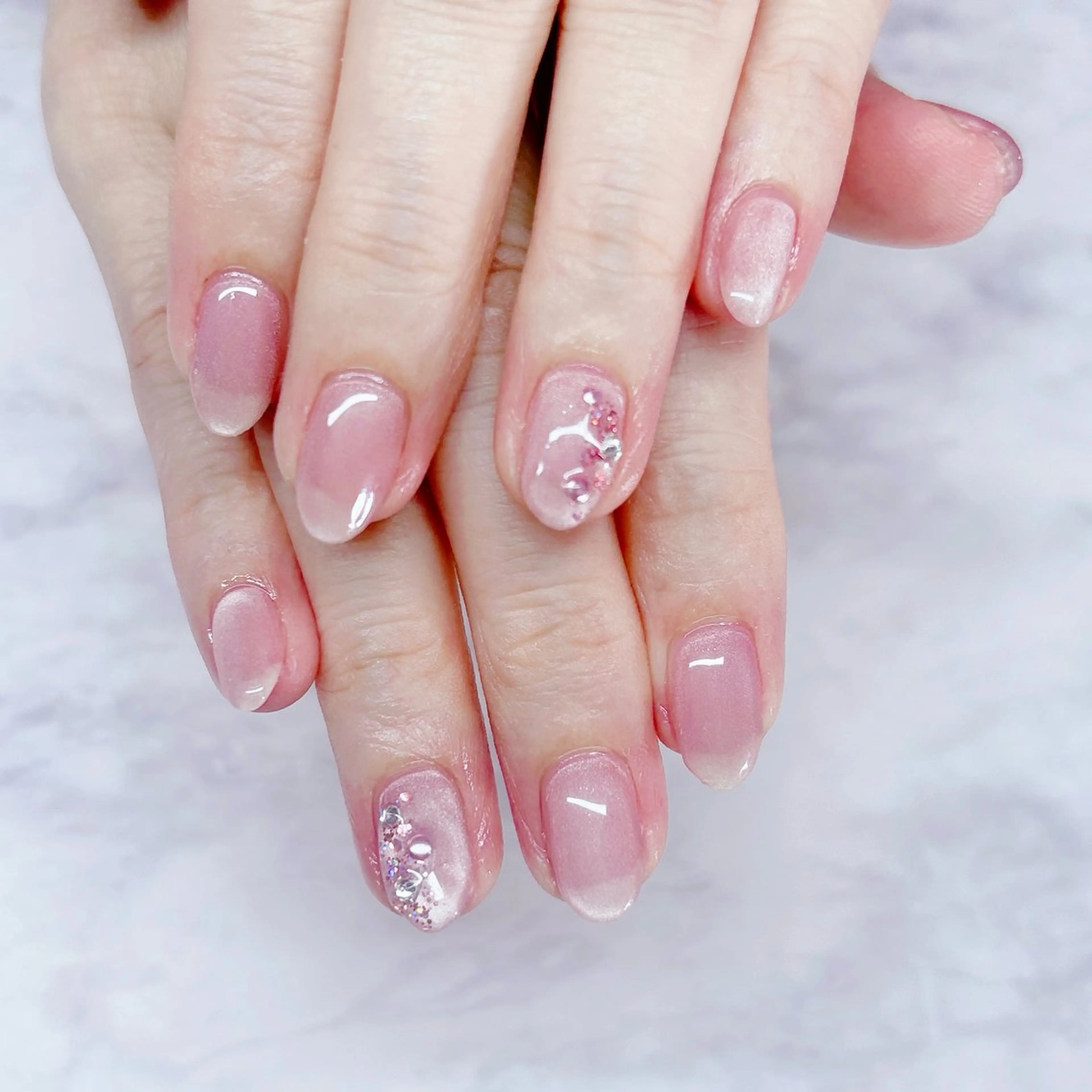 ネイル シンプルネイル ハンドネイル ハンドケア MYu Beauty Salon  MAIのネイルデザイン