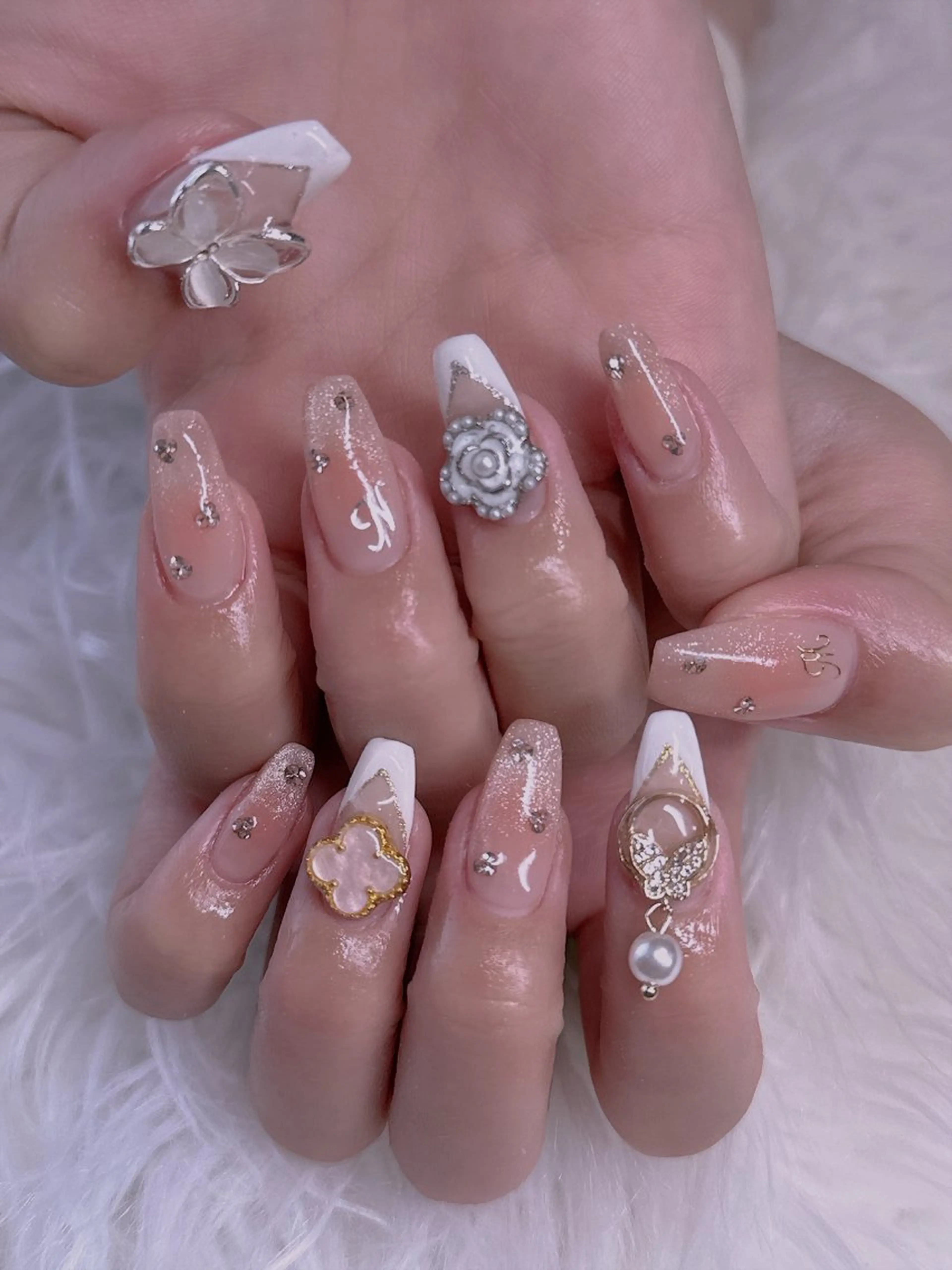 ネイル エムズ エムズのマツエク・マツパデザイン