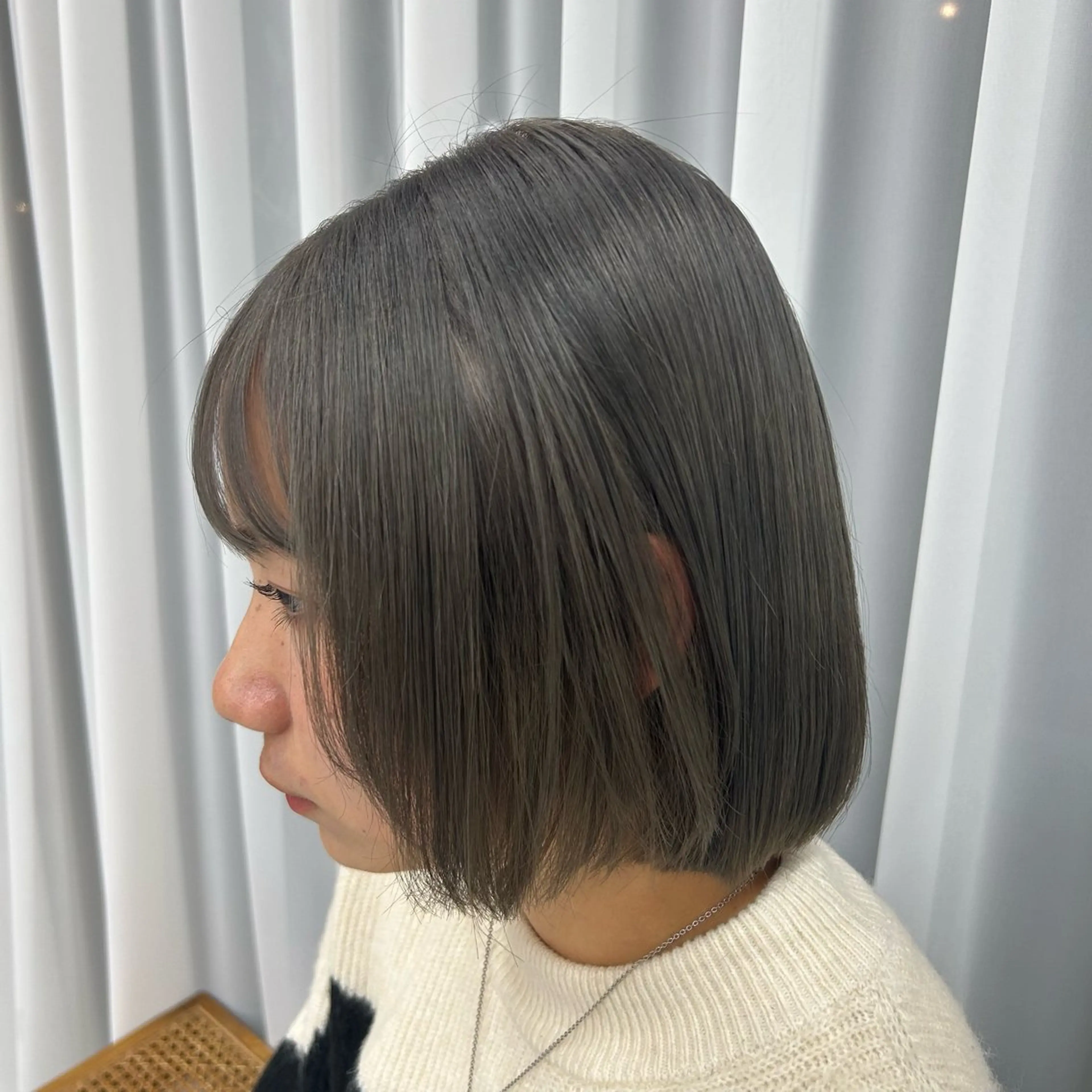 ミディアム カット ヘアカラー トリートメント LOE所属・LOE Yuuka/42🩵のヘアスタイル