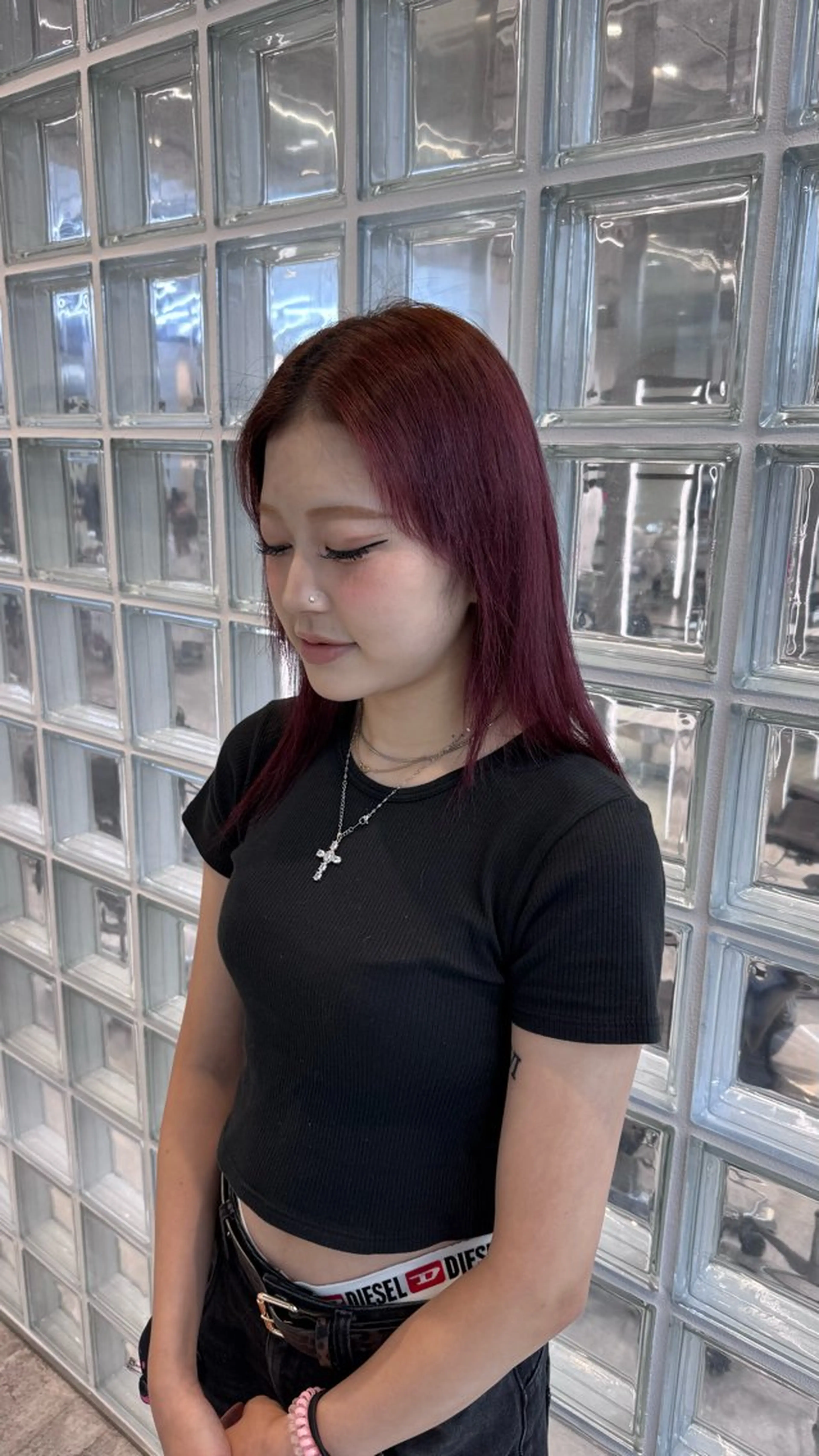 ロング カラー ヘアカラー 小尾 優然のヘアスタイル