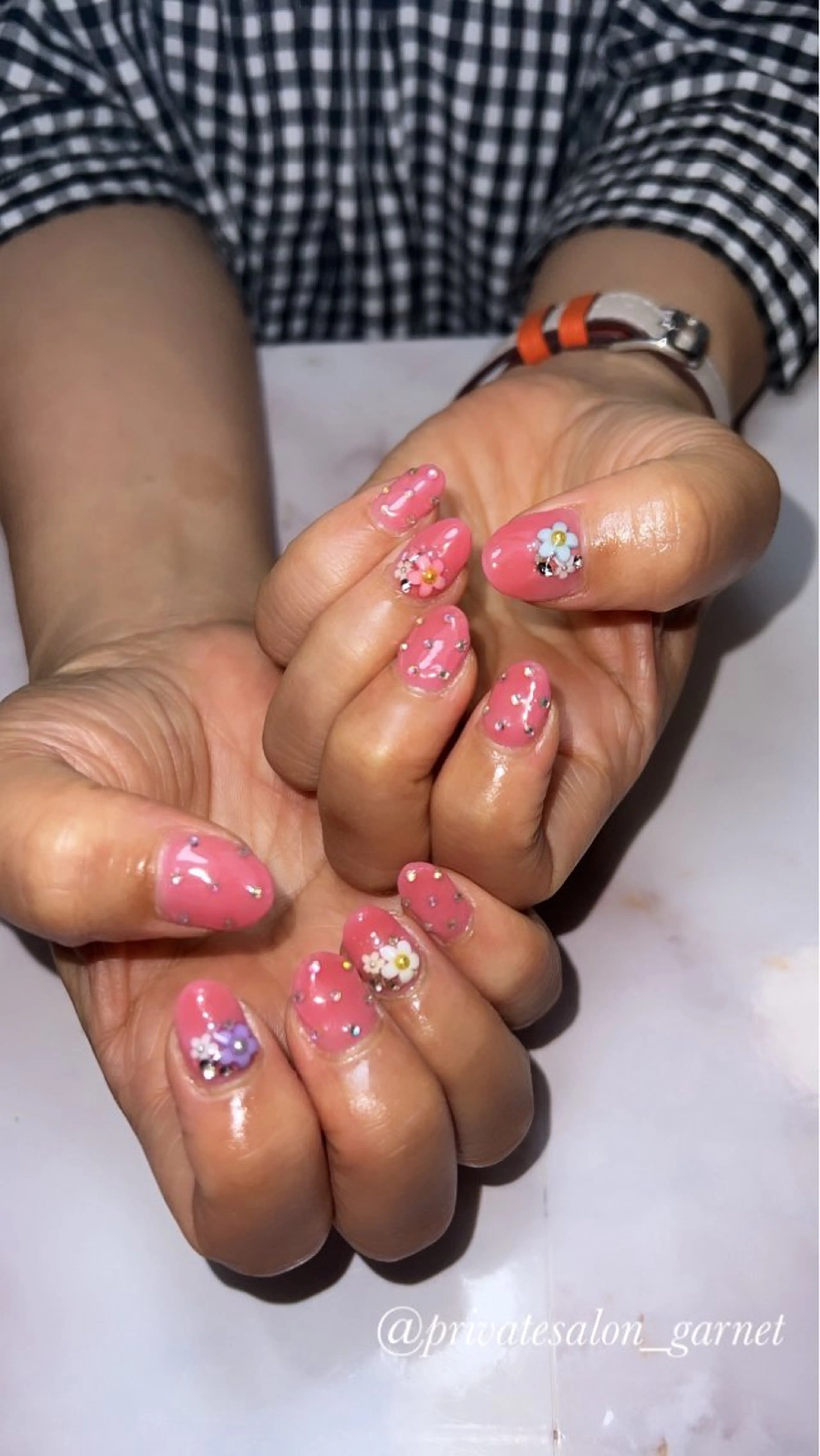 ネイル Garnet nailのネイルデザイン