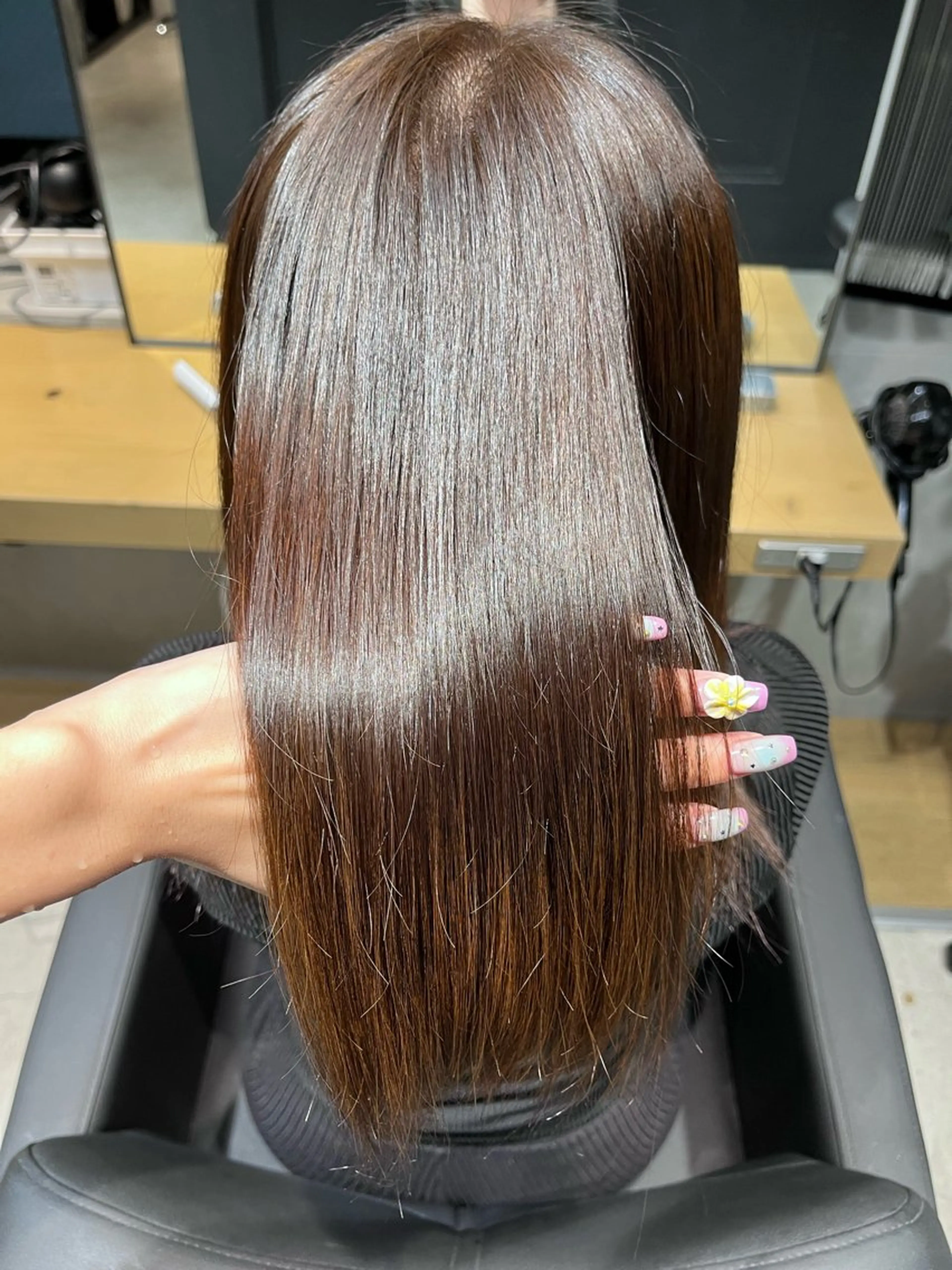 ミディアム カラー ブリーチ ブラウンカラー 透明感カラー イルミナカラー 🌟モデル募集中🌟 藤沢🦋HARU🦋のヘアスタイル