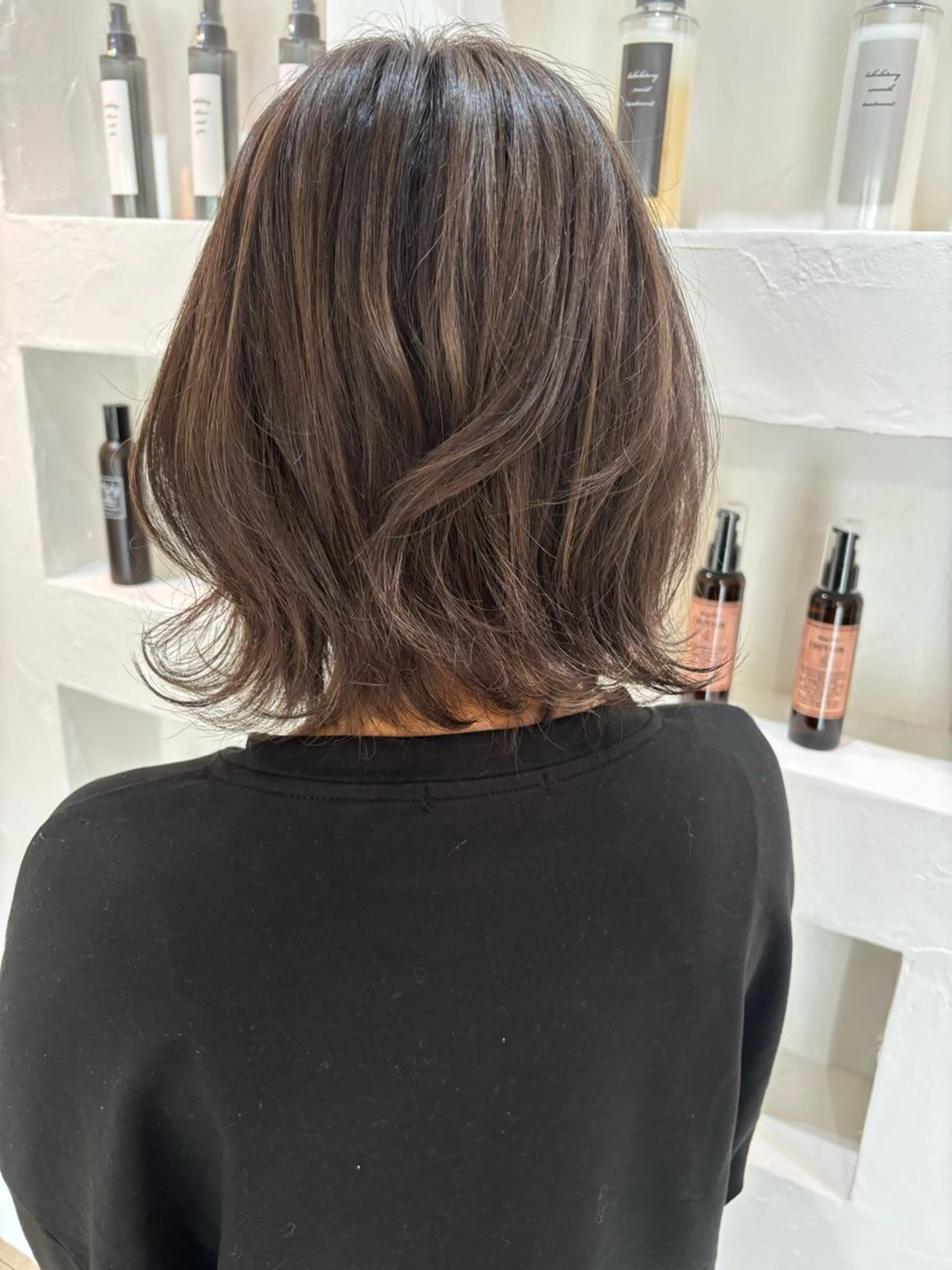 ショート ハイライト 顔周りの似合わせ特化 井手麻梨栄のヘアスタイル