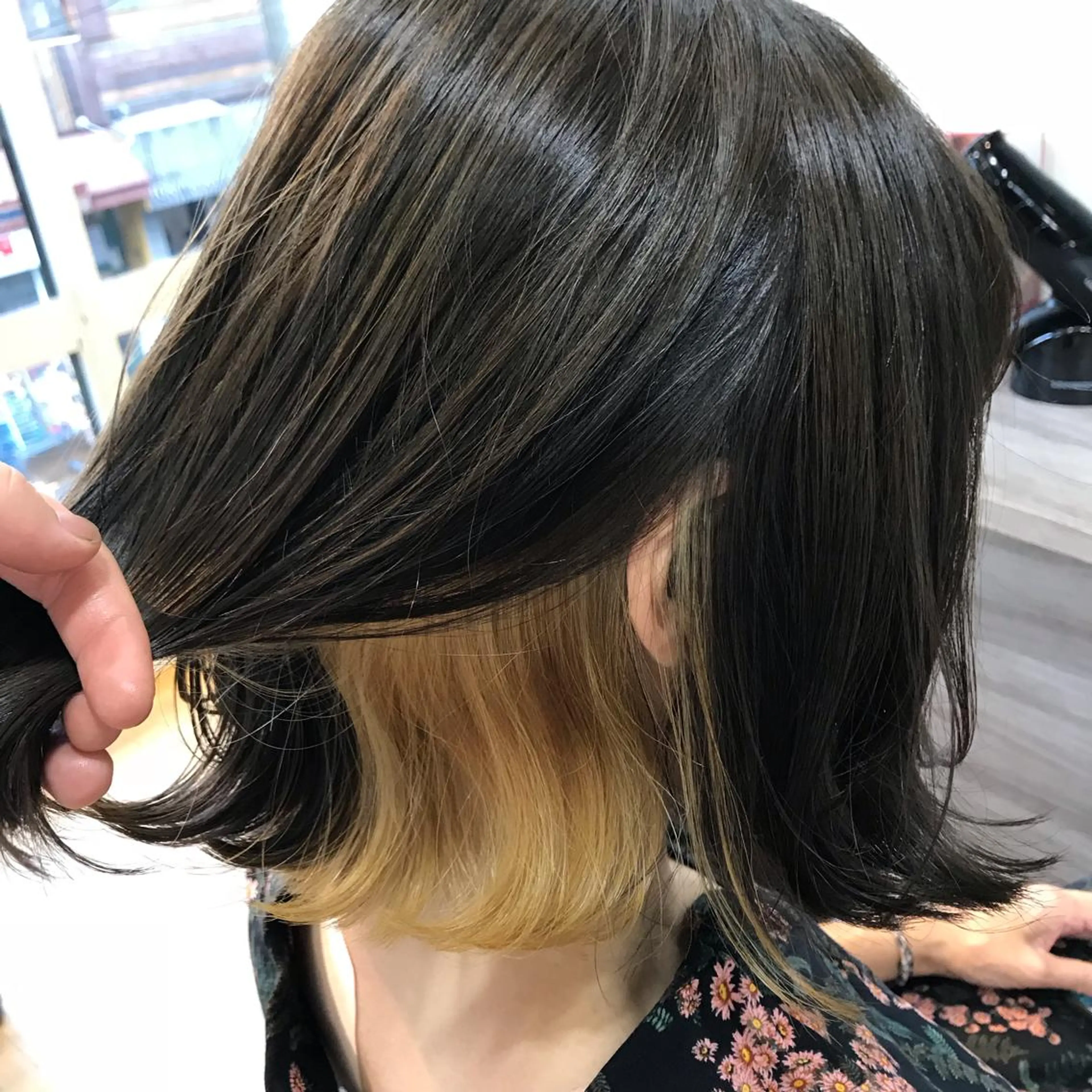 ミディアム カラー ヘアアレンジ ナガミネアリサ/ 学芸大学/海外ヘアのヘアスタイル