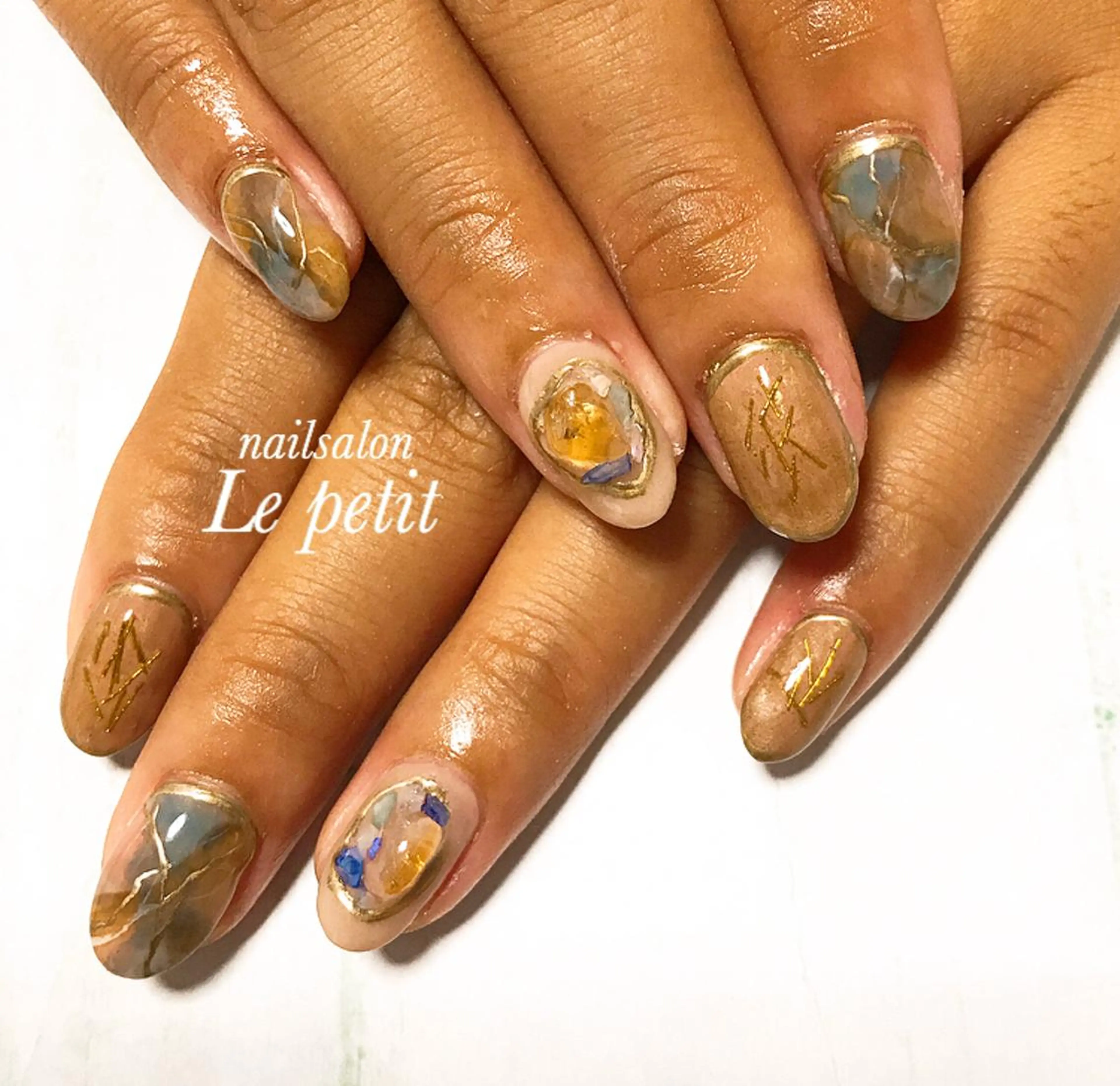 ネイル 石野 広佳のネイルデザイン