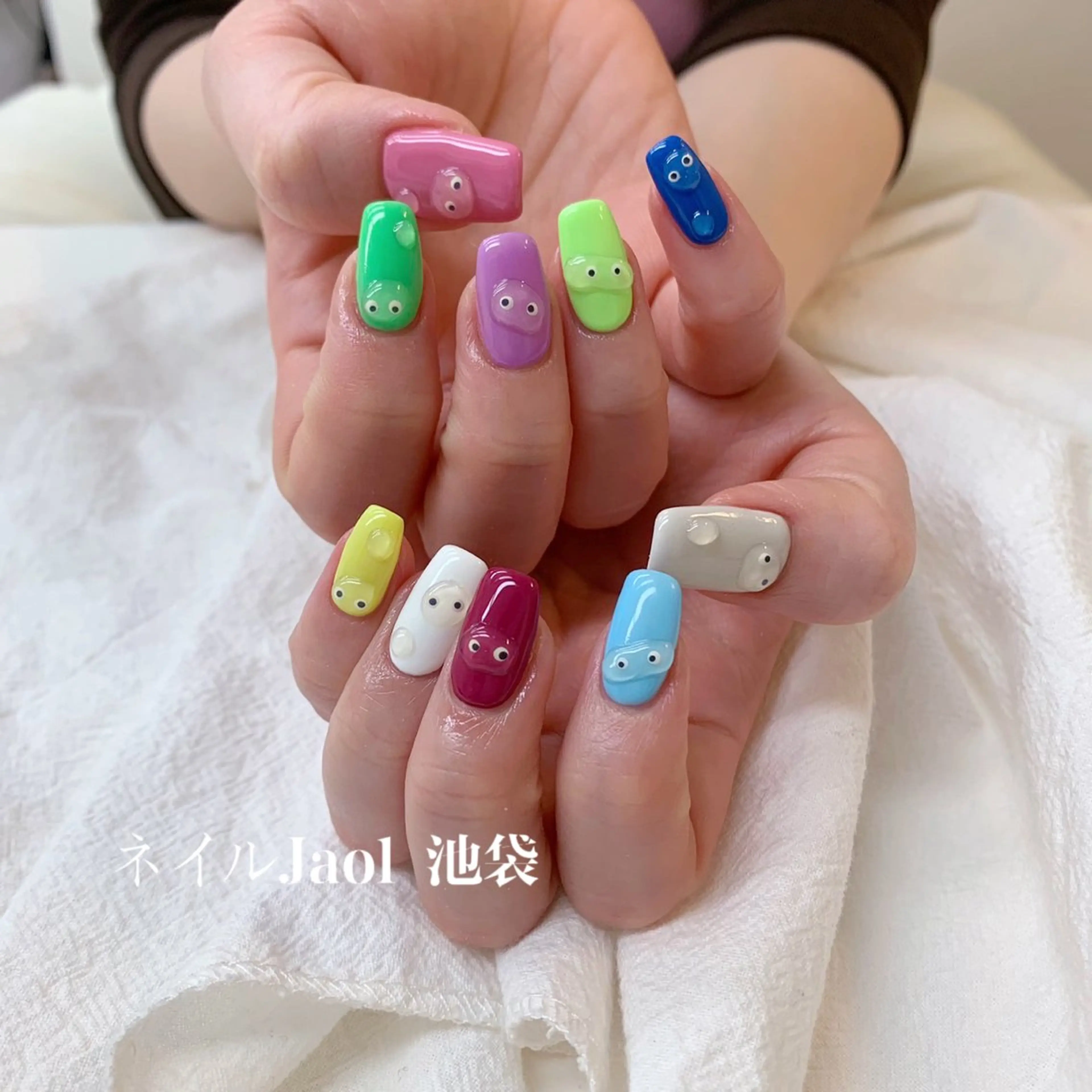 ミディアム ハンドネイル nail jaol池袋店所属・ネイルJaol 池袋のネイルデザイン