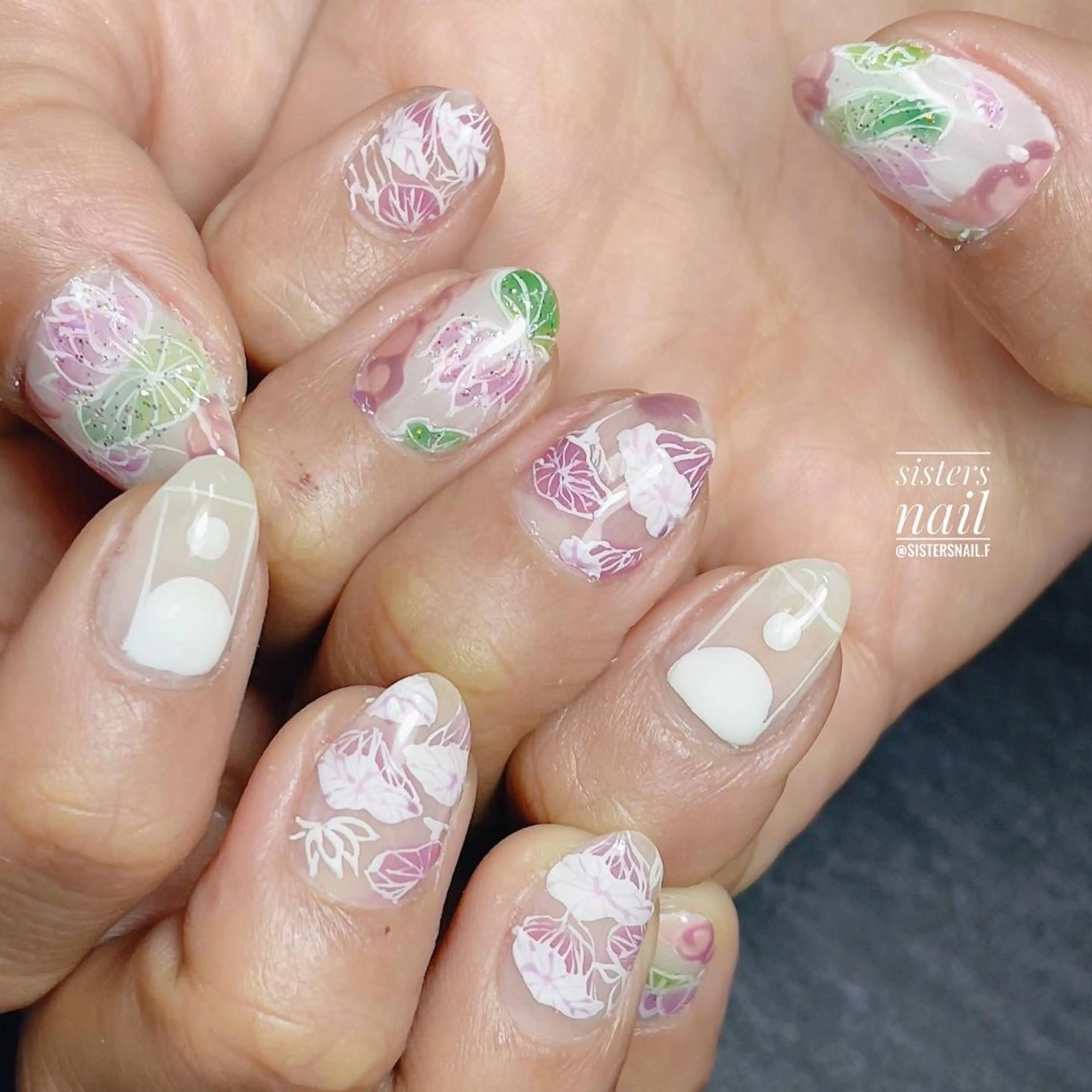 ネイル アートネイル フラワーネイル 春ネイル sisters nail.fのネイルデザイン