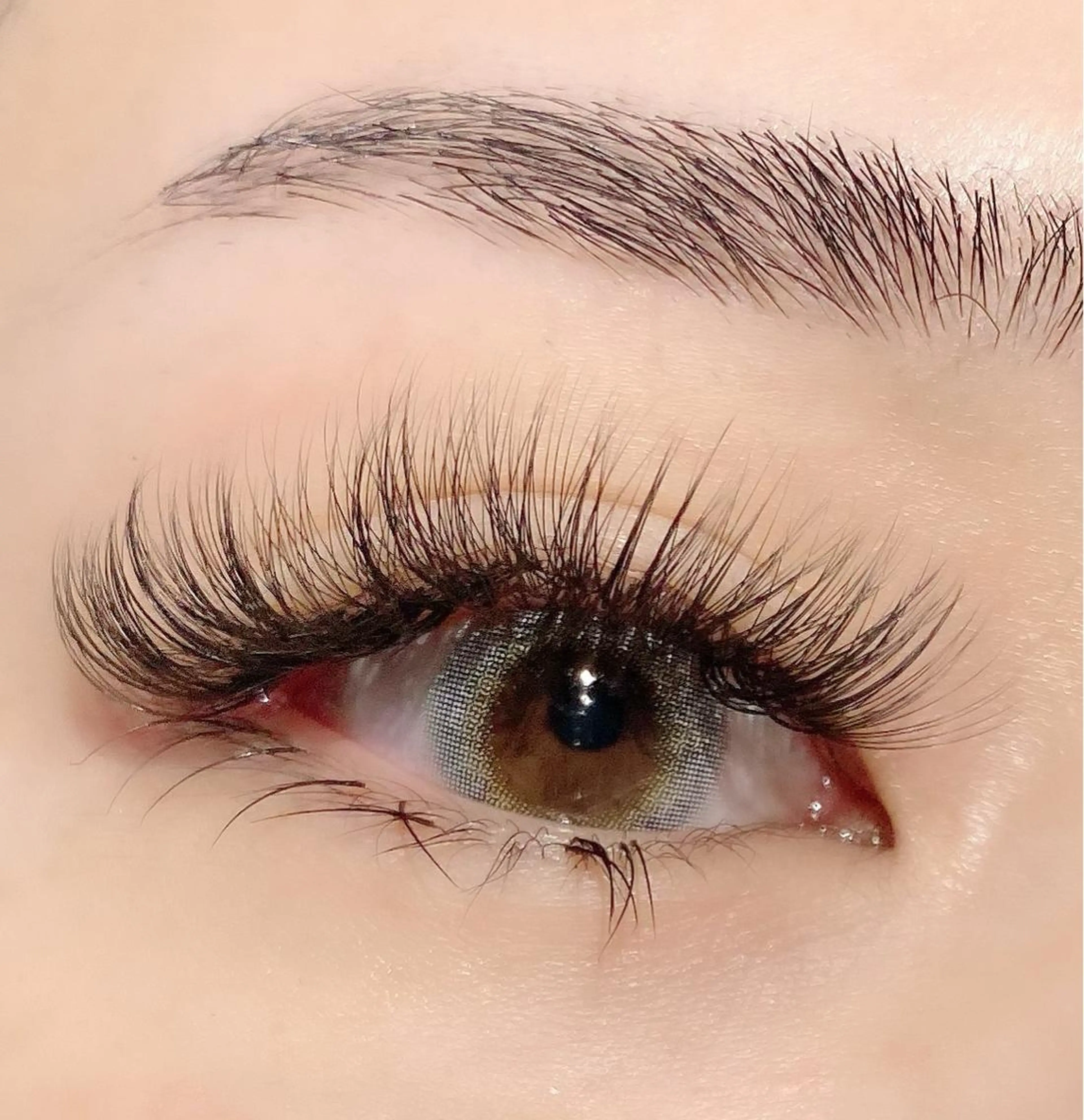 マツエク・マツパ ボリュームラッシュ アイデザイナー Key（ケイ）の眉毛・アイブロウイメージ