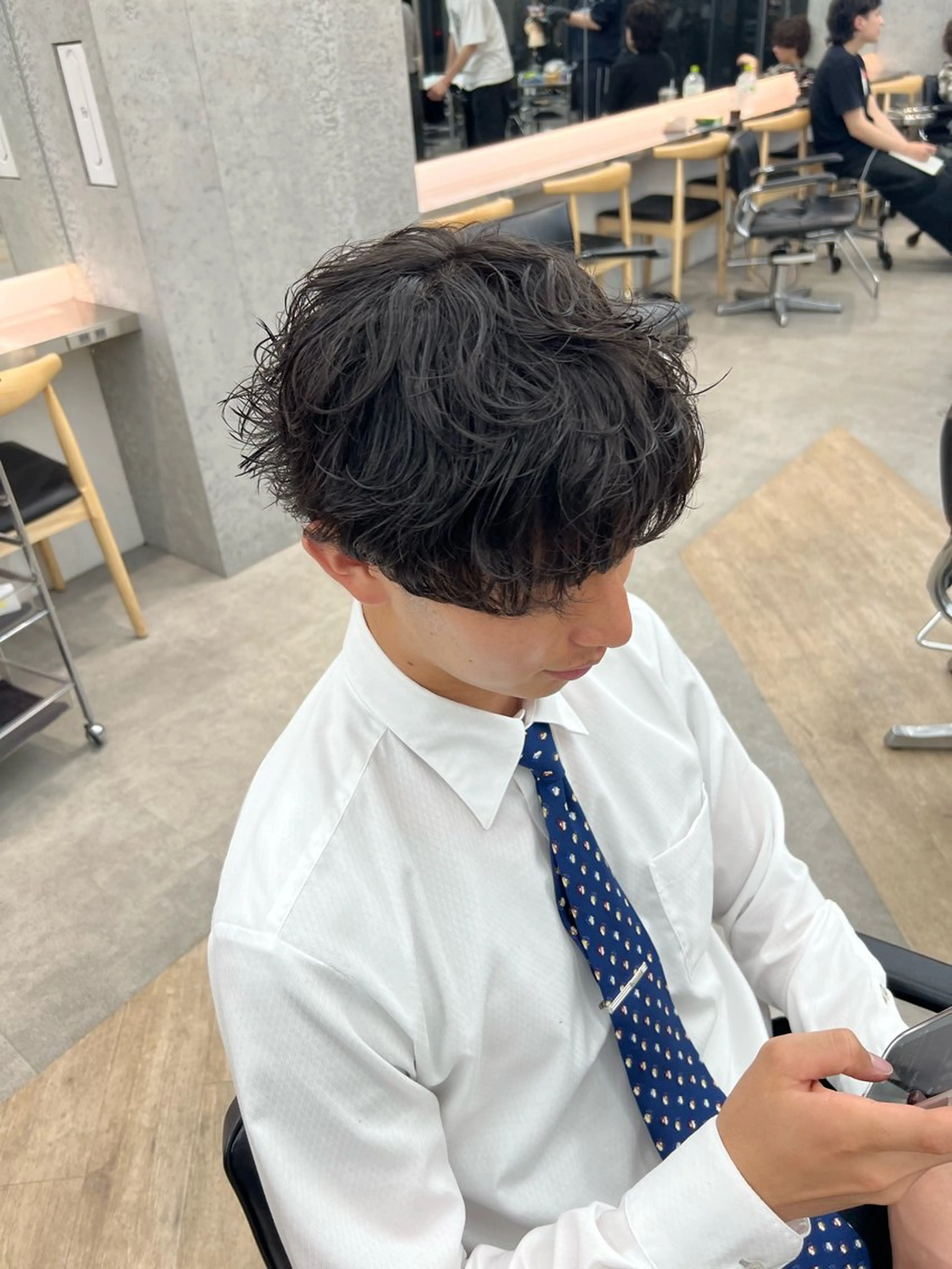 パーマ メンズ カット パーマ 🌀toa/波巻き✨ /メンズパーマ／栄のヘアスタイル