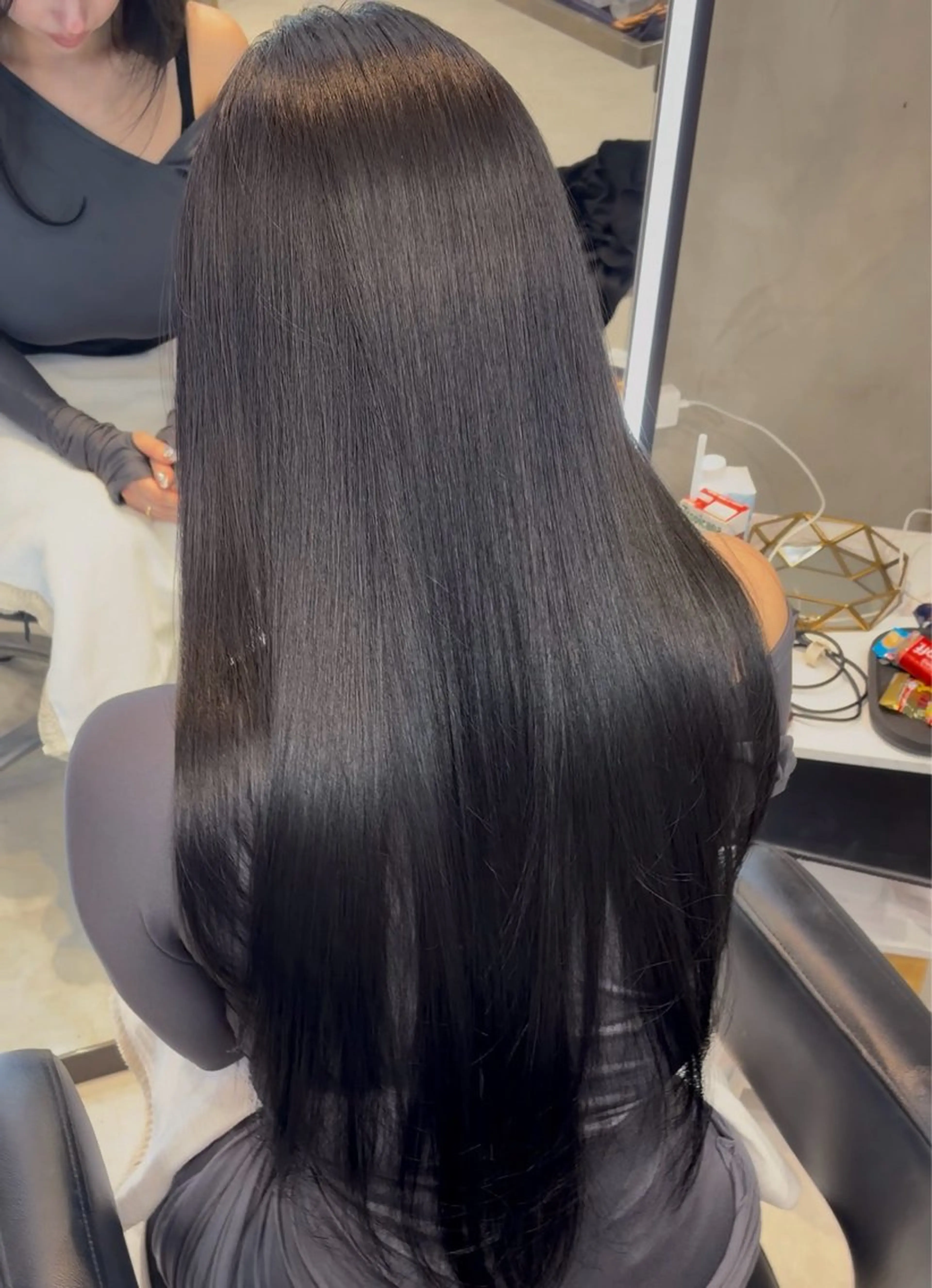 ロング カット 縮毛矯正 海野翔吾🇨🇳 ワンホンレイヤーのヘアスタイル