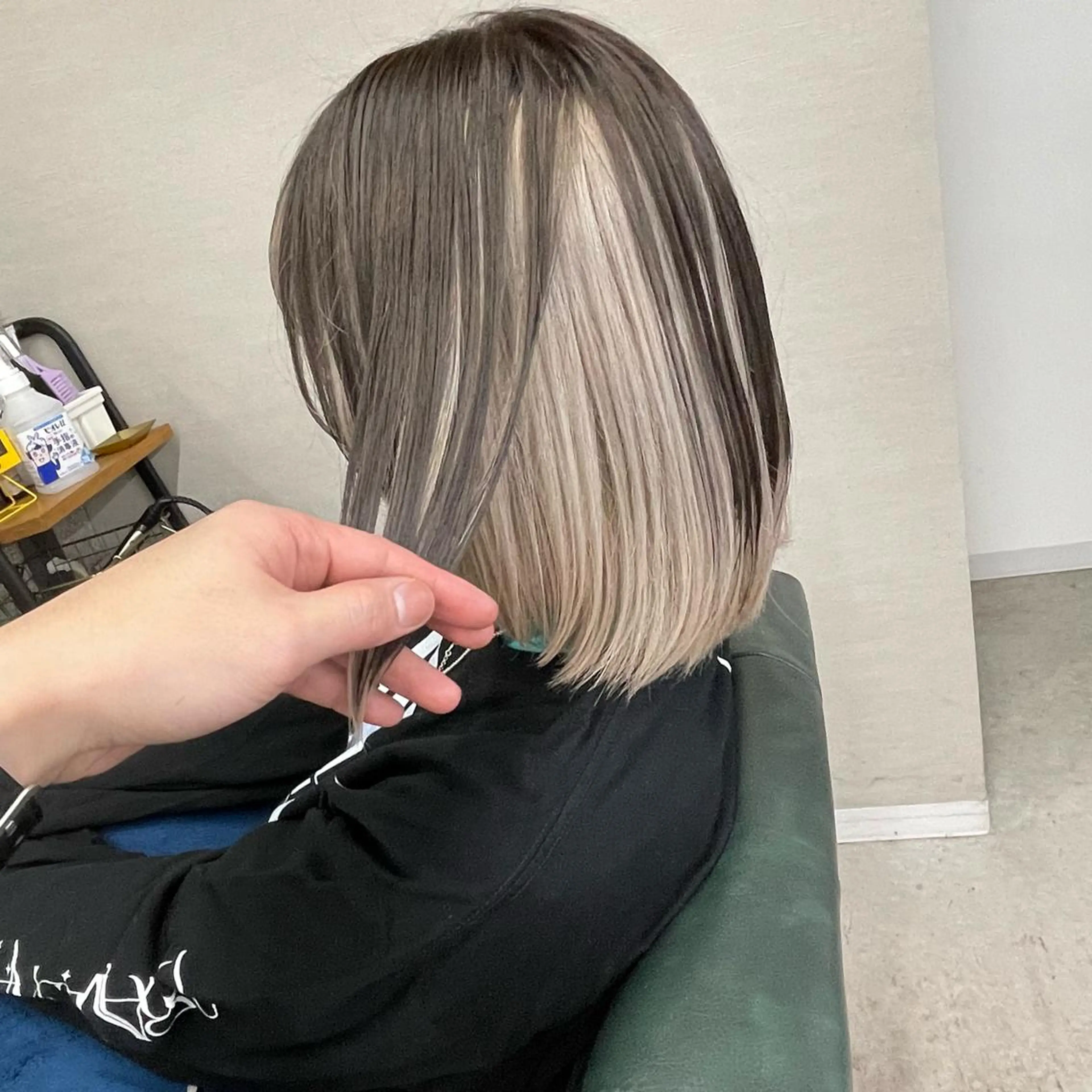 ミディアム カラー ヘアカラー トリートメント Lull (シェアサロンReco VIProom)所属・Lull1人美容室 バレイヤージュのヘアスタイル