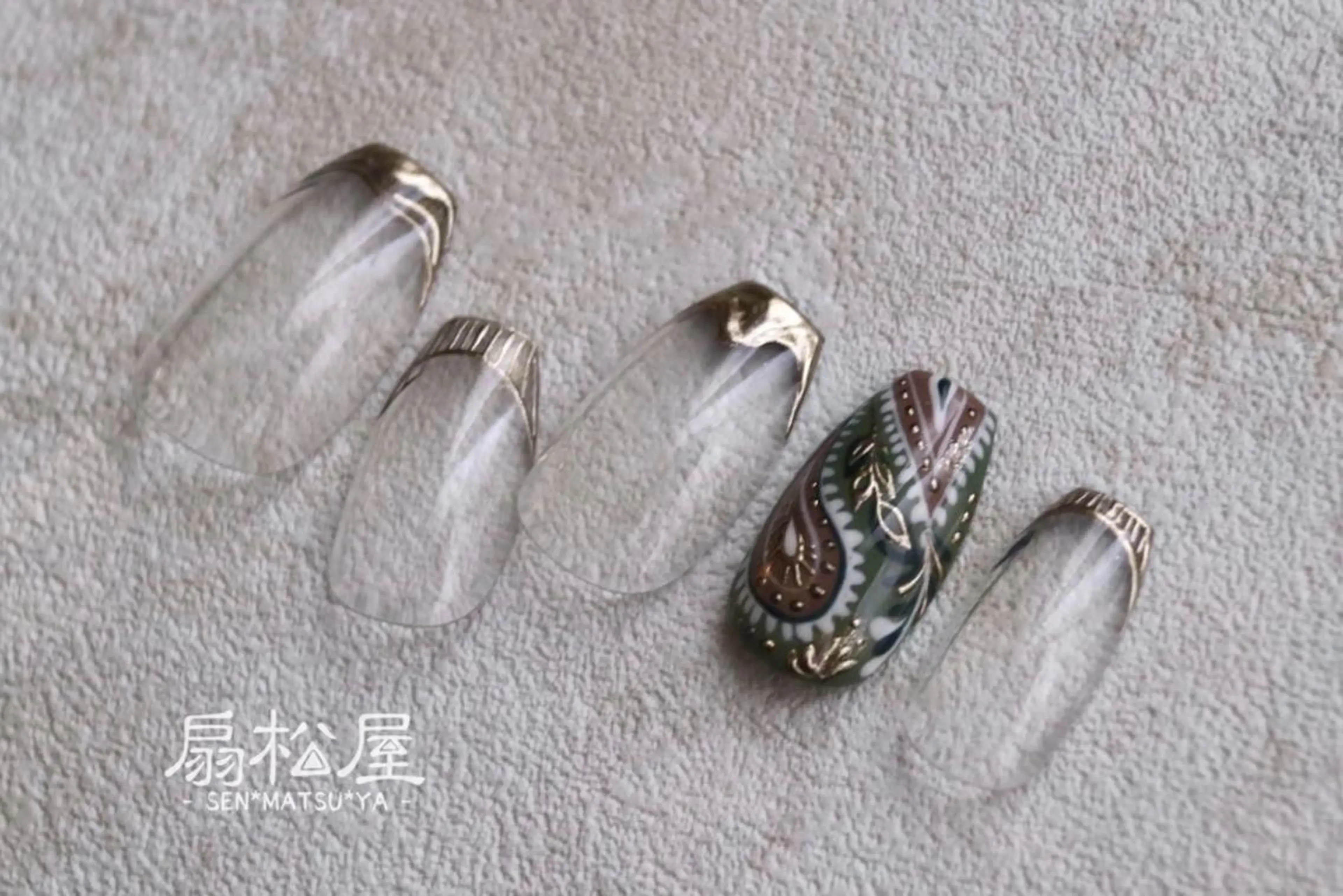 ネイル 扇松屋 marie.nのネイルデザイン