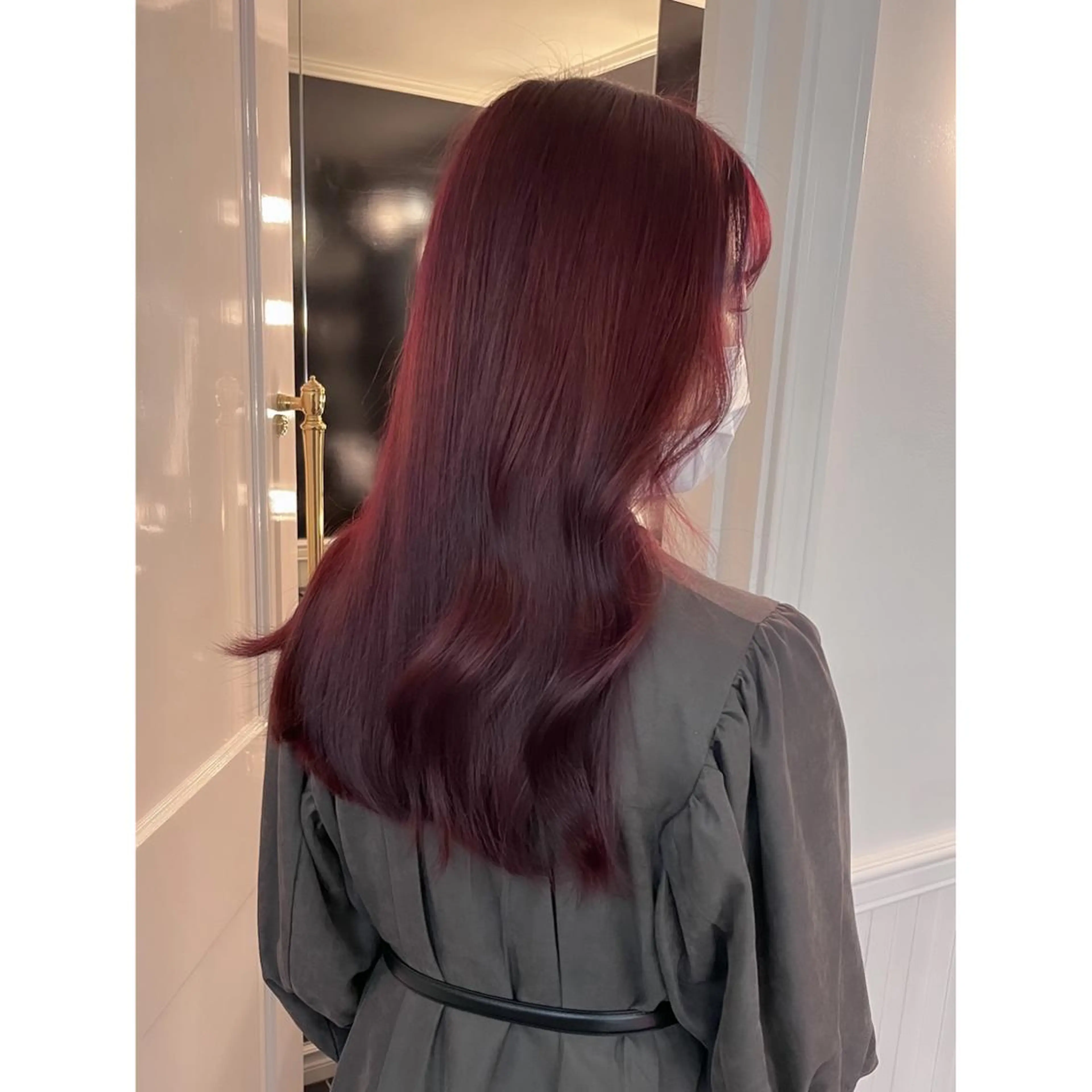 ロング カラー ブリーチ ヘアカラー LOTTA CUCCI所属・miyu /トレンド カラー×艶髪のヘアスタイル