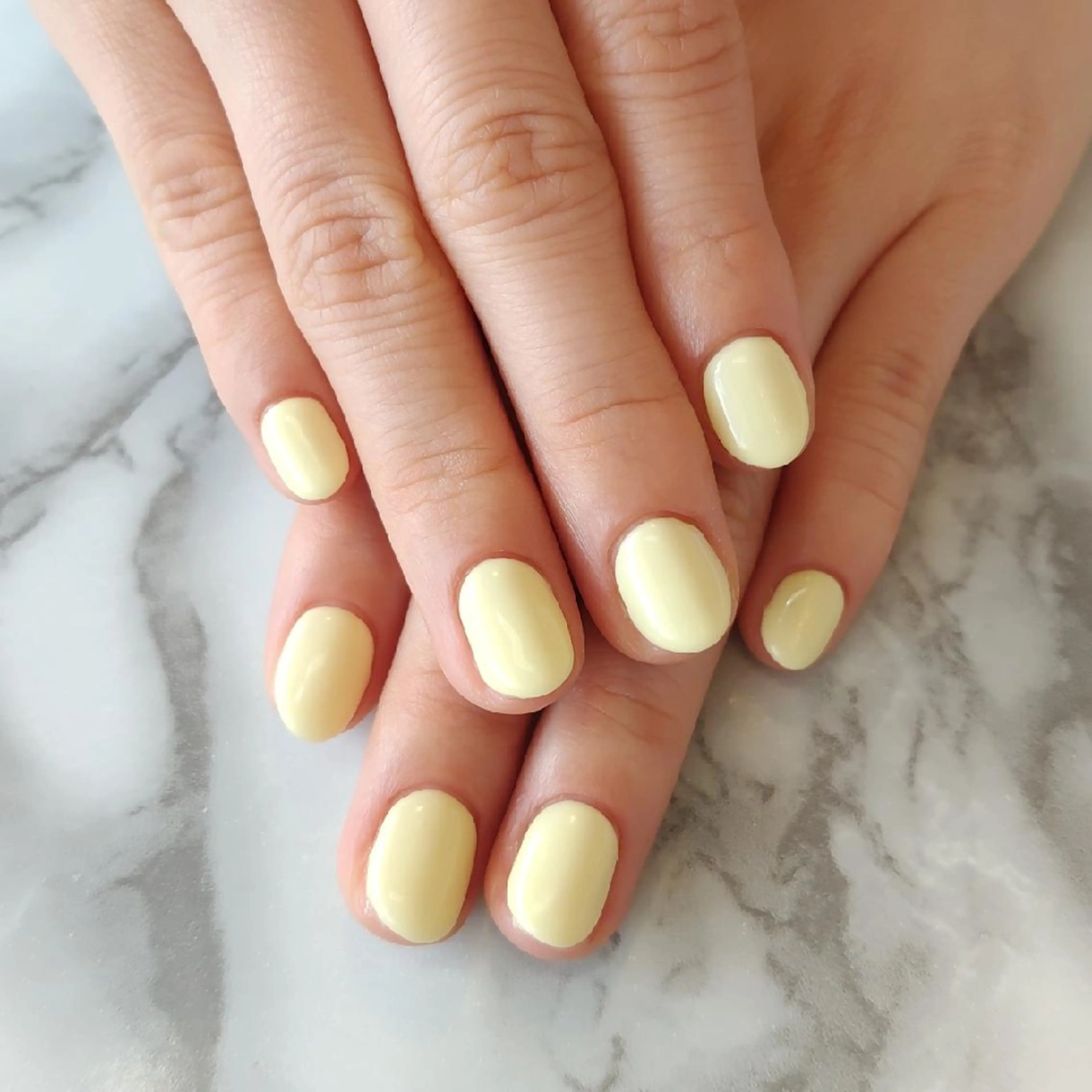 ネイル ワンカラーネイル ジェヌインネイル 河内のネイルデザイン