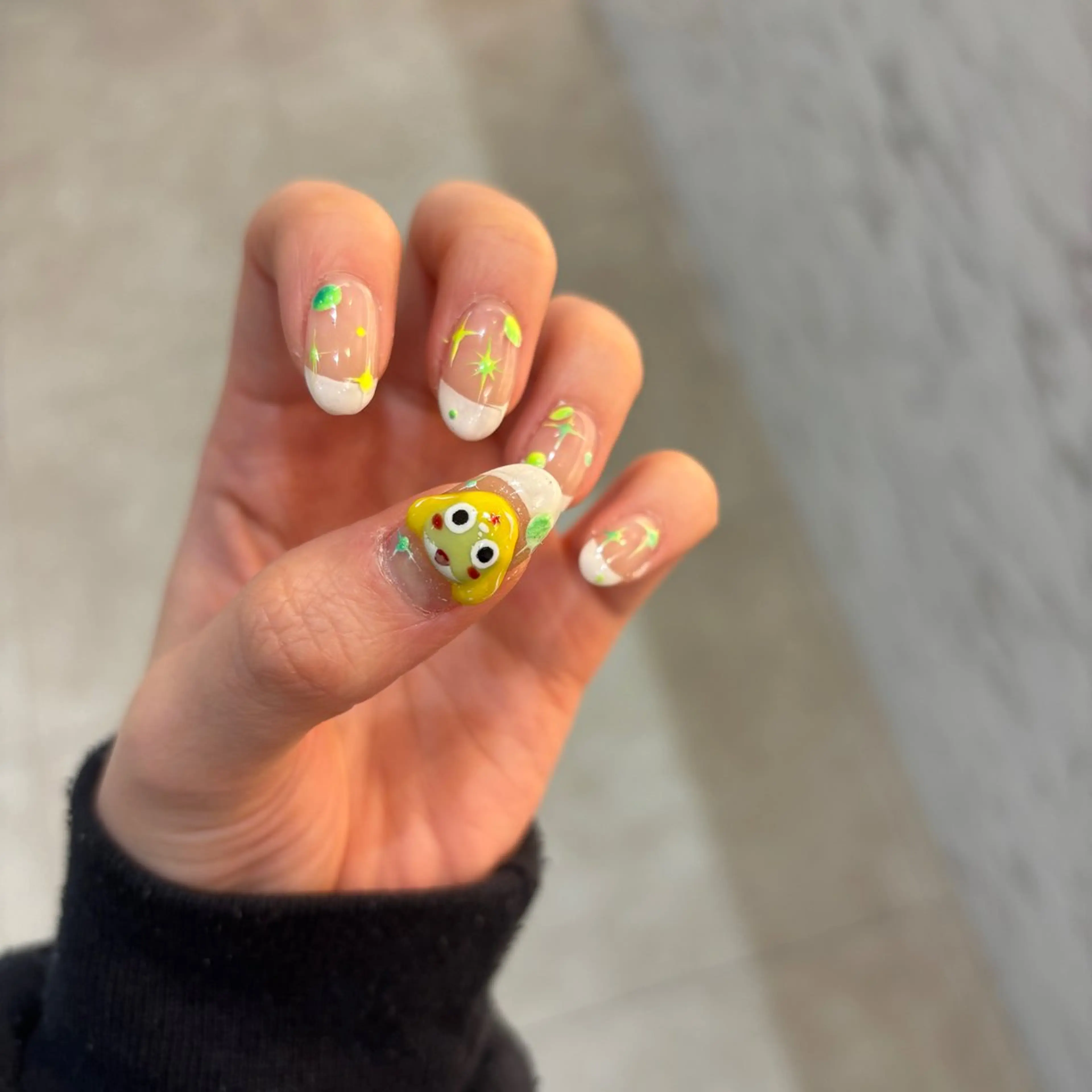 ネイル ハンドネイル フットネイル 栗田 ゆう子のネイルデザイン