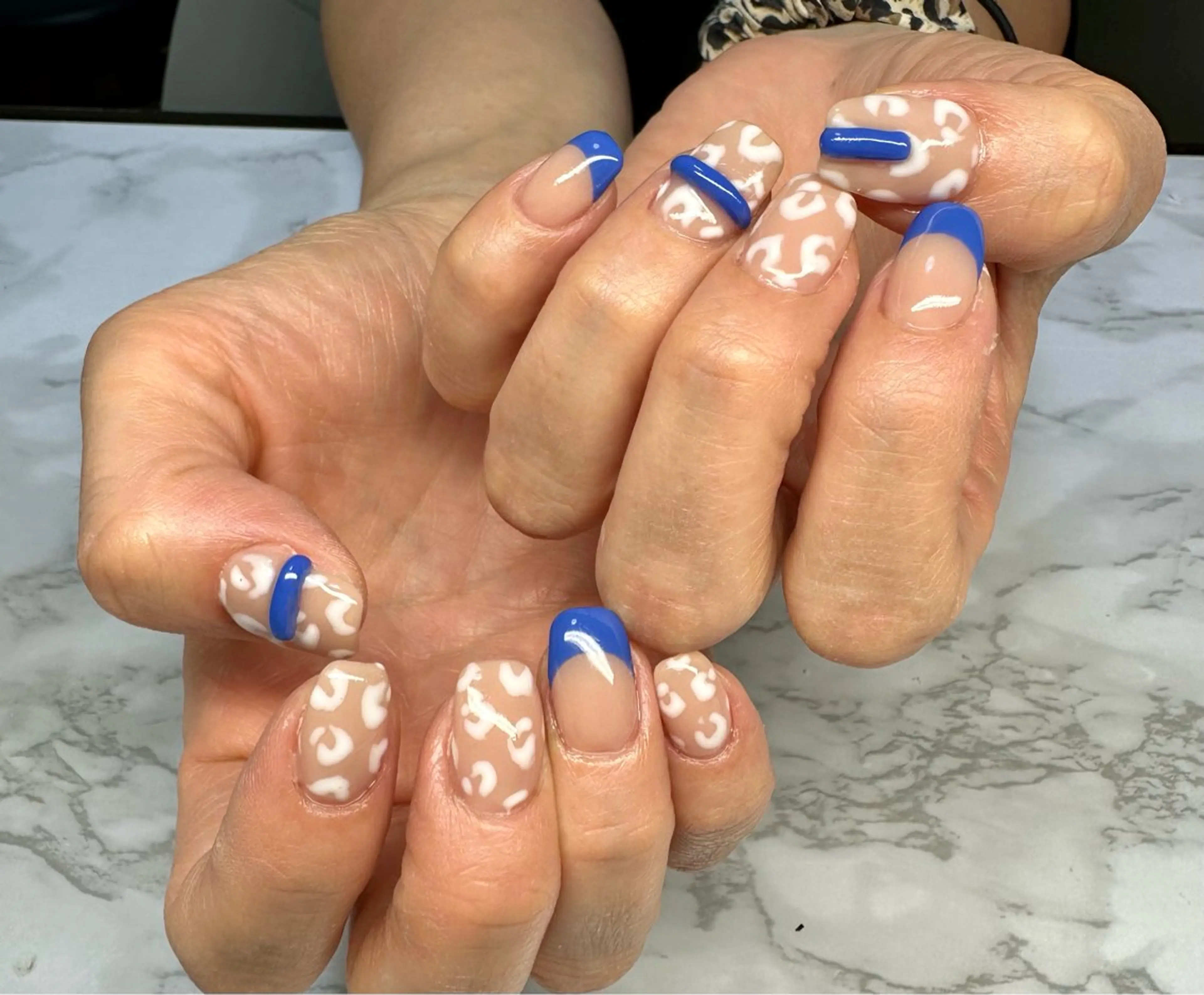 ネイル アニマル柄 アートネイル フレンチネイル M.N_ nailのネイルデザイン