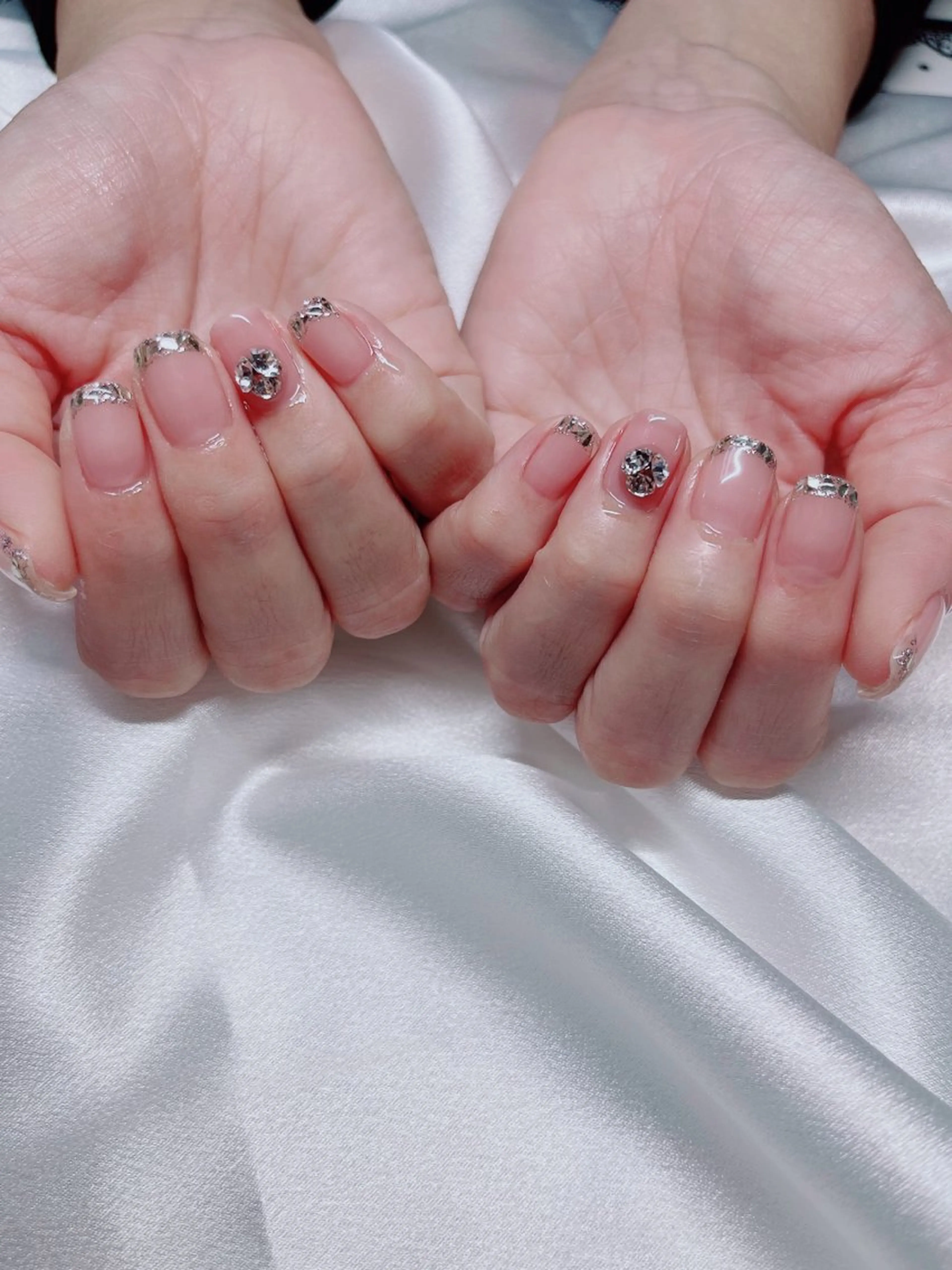 ネイル Cutil Nailsalon所属・Cutil. Nail🌈のネイルデザイン