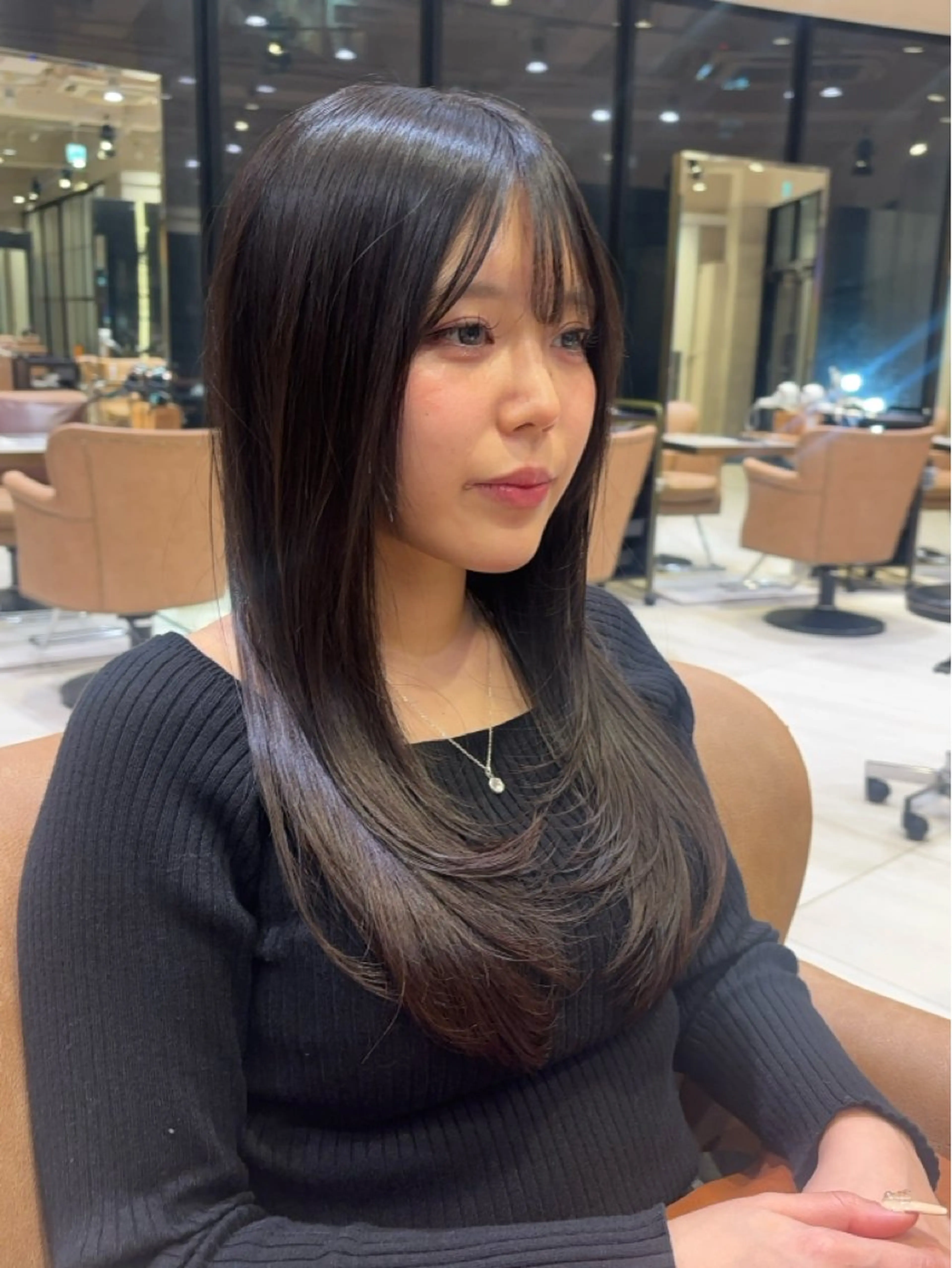 ロング レイヤーカット ショート/レイヤー/ 山見陽のヘアスタイル